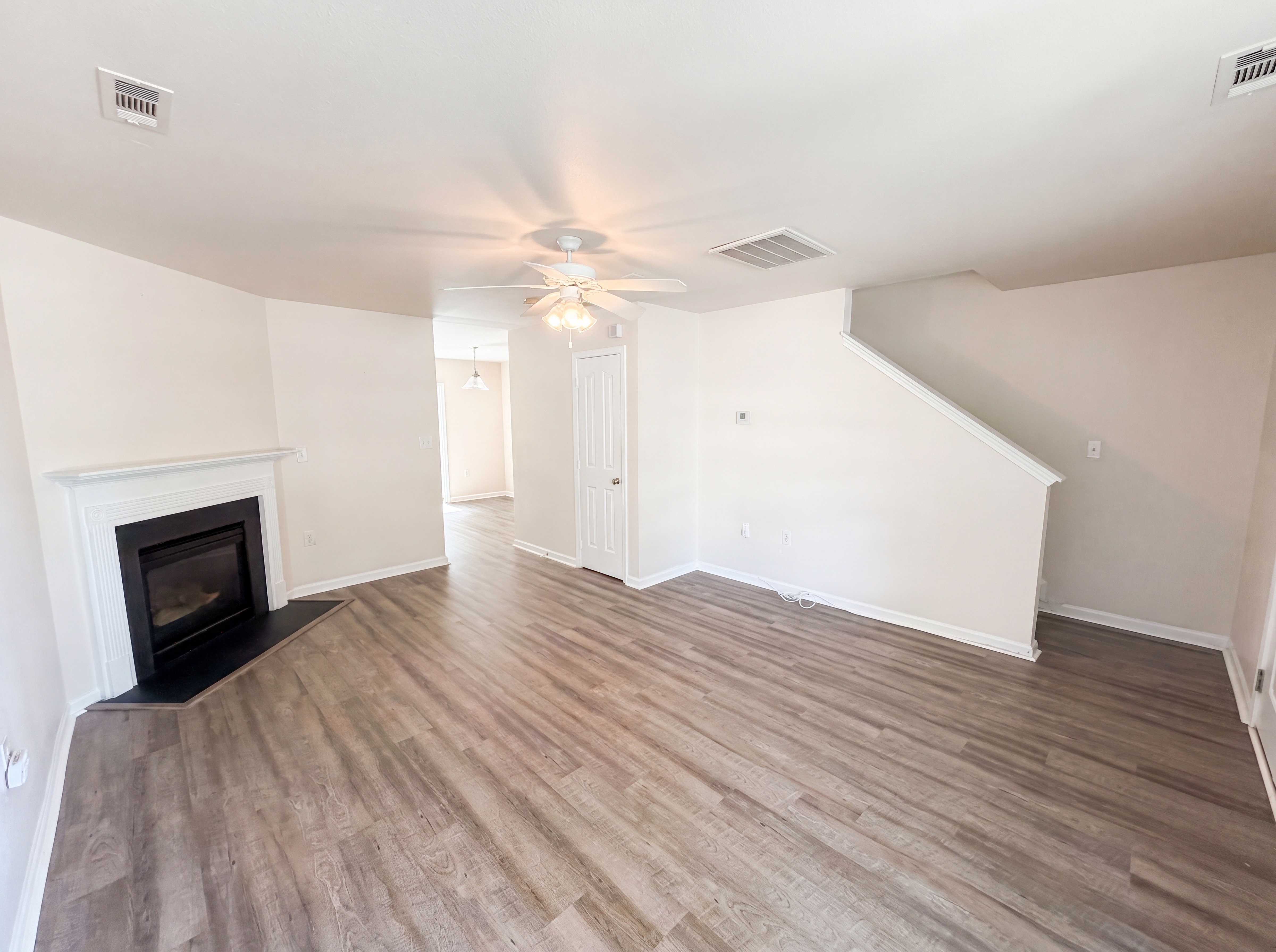 Photo 9 of 19 of 1131 Jordans Pond Ln, Charlotte, NC