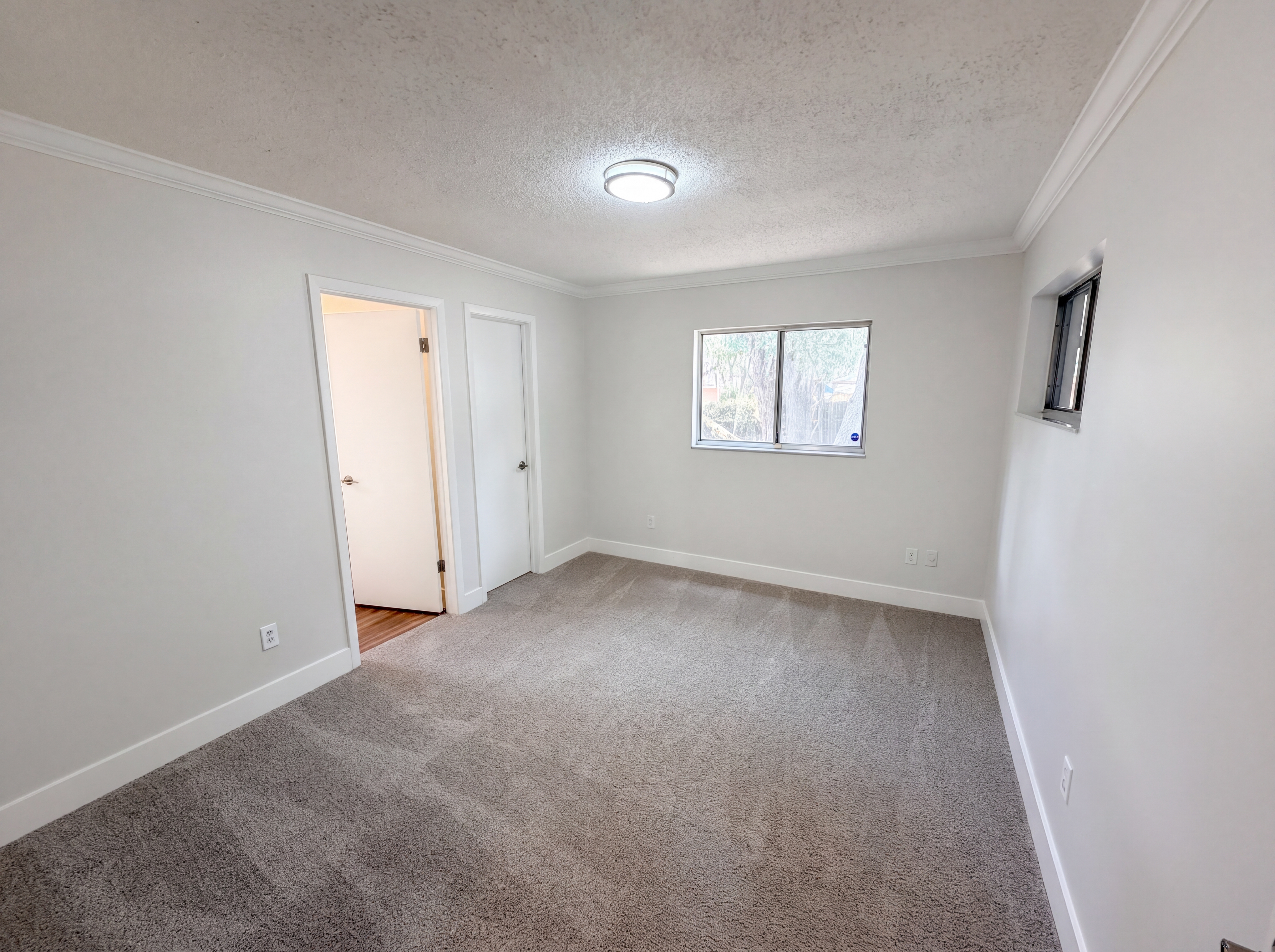 Photo 4 of 25 of 2768 Galatian Pl, Orlando, FL