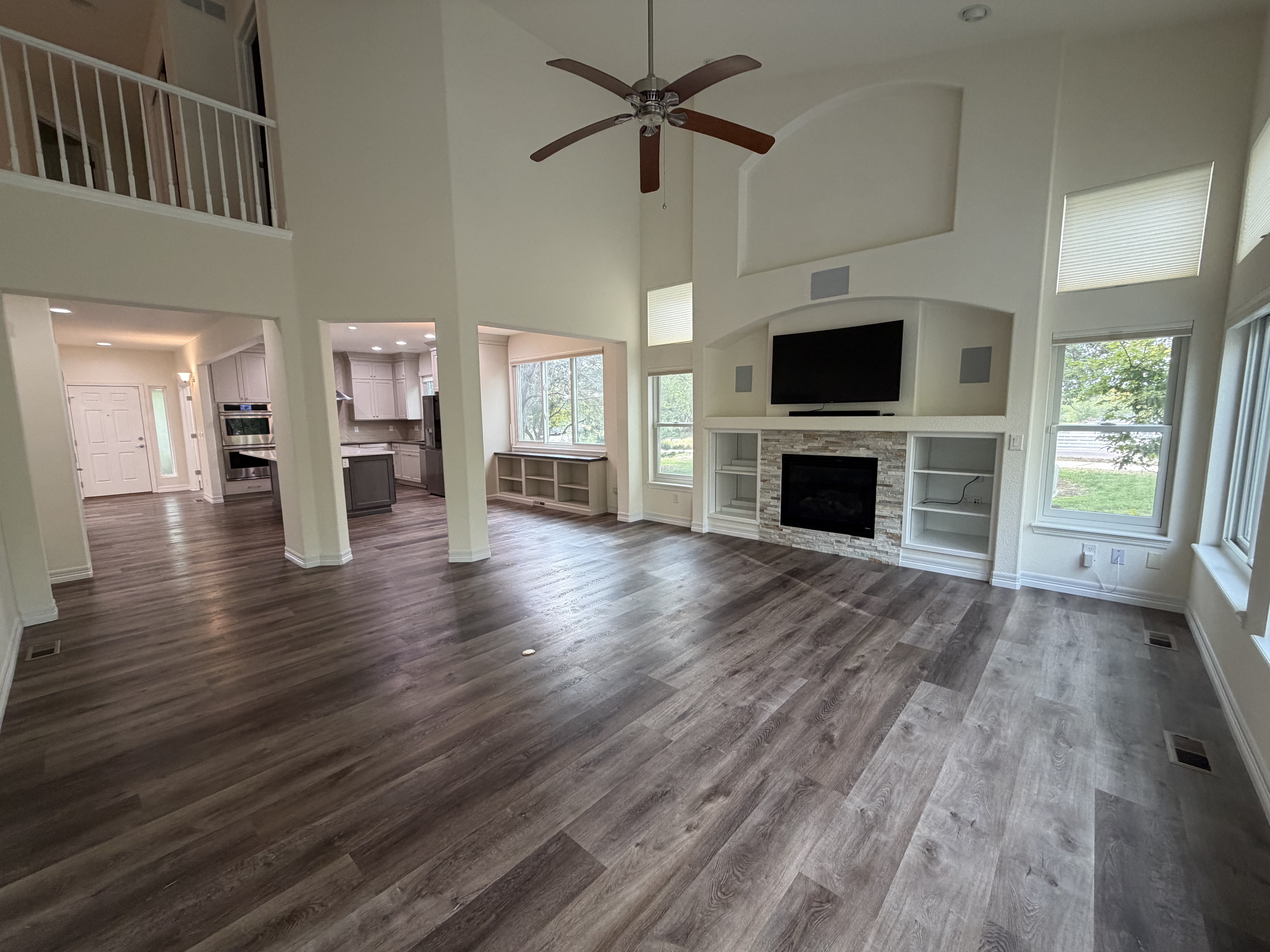 Photo 3 of 36 of 6693 S Gray St, Littleton, CO