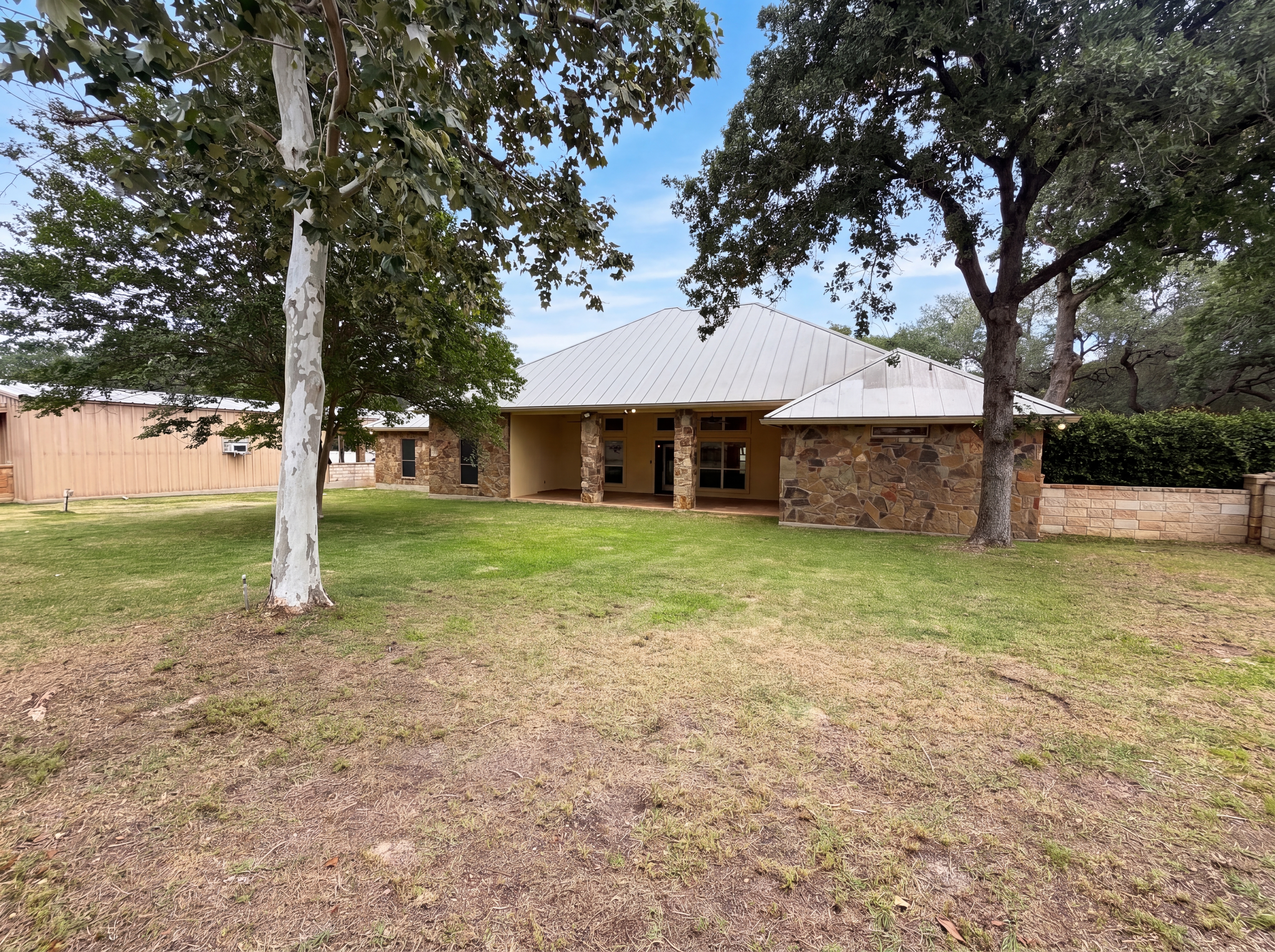 Photo 5 of 20 of 165 Vintage Ranch Cir, La Vernia, TX