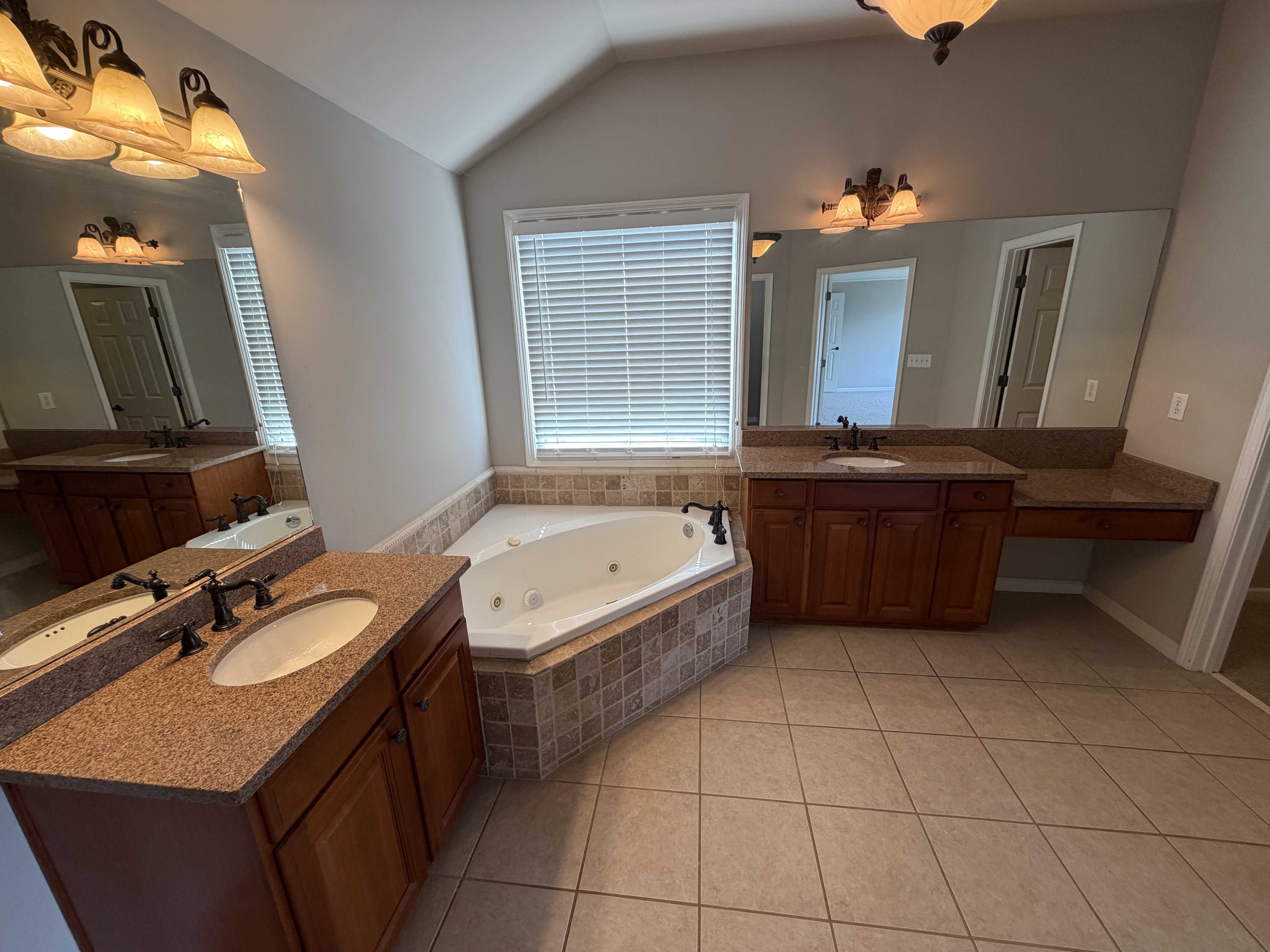 Photo 19 of 74 of 7047 Tree House Way, Flowery Branch, GA