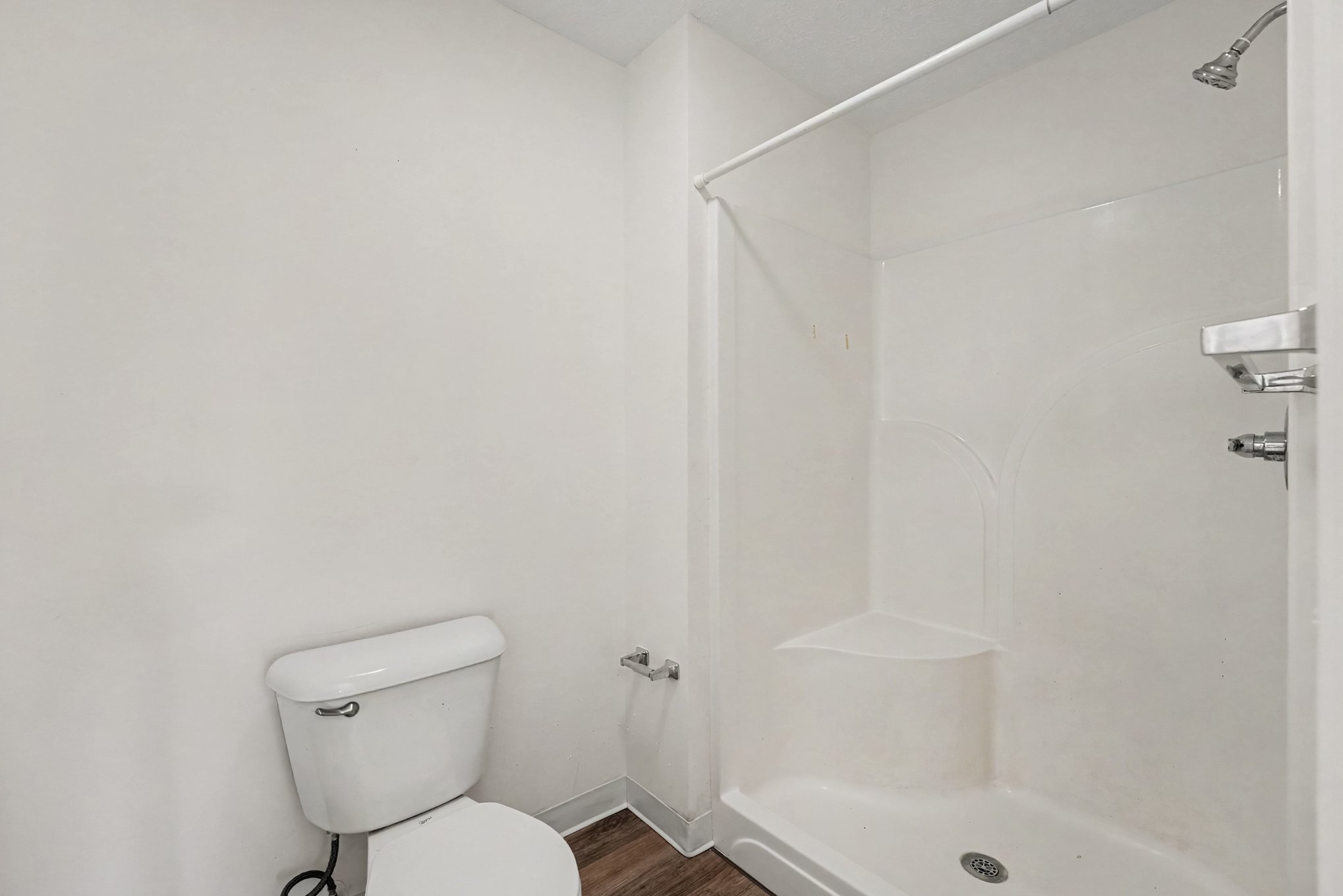 Photo 14 of 24 of 9673 Sylvan Ln, Concord Township, OH
