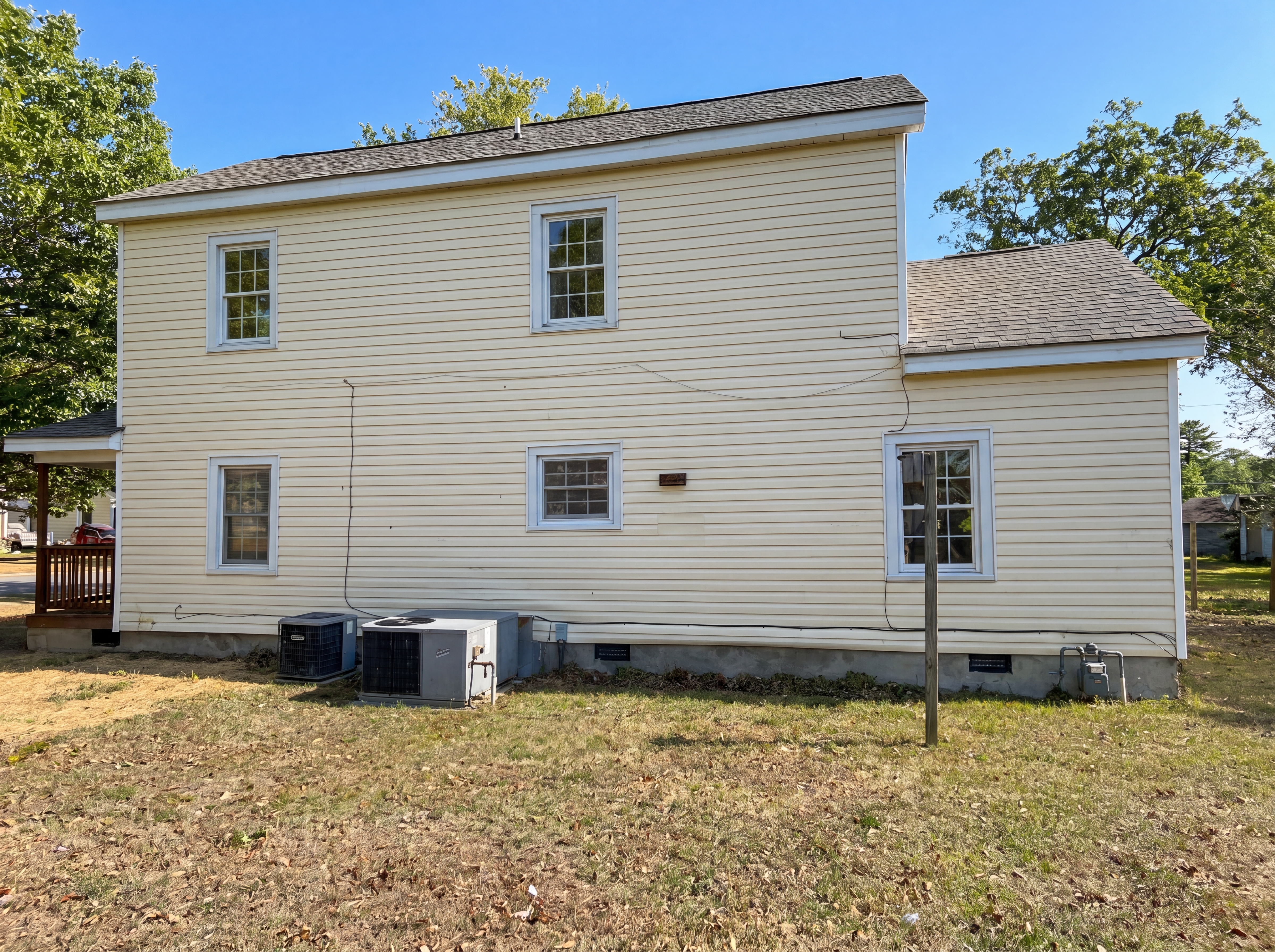 Photo 5 of 18 of 410 Madison St, Roanoke Rapids, NC