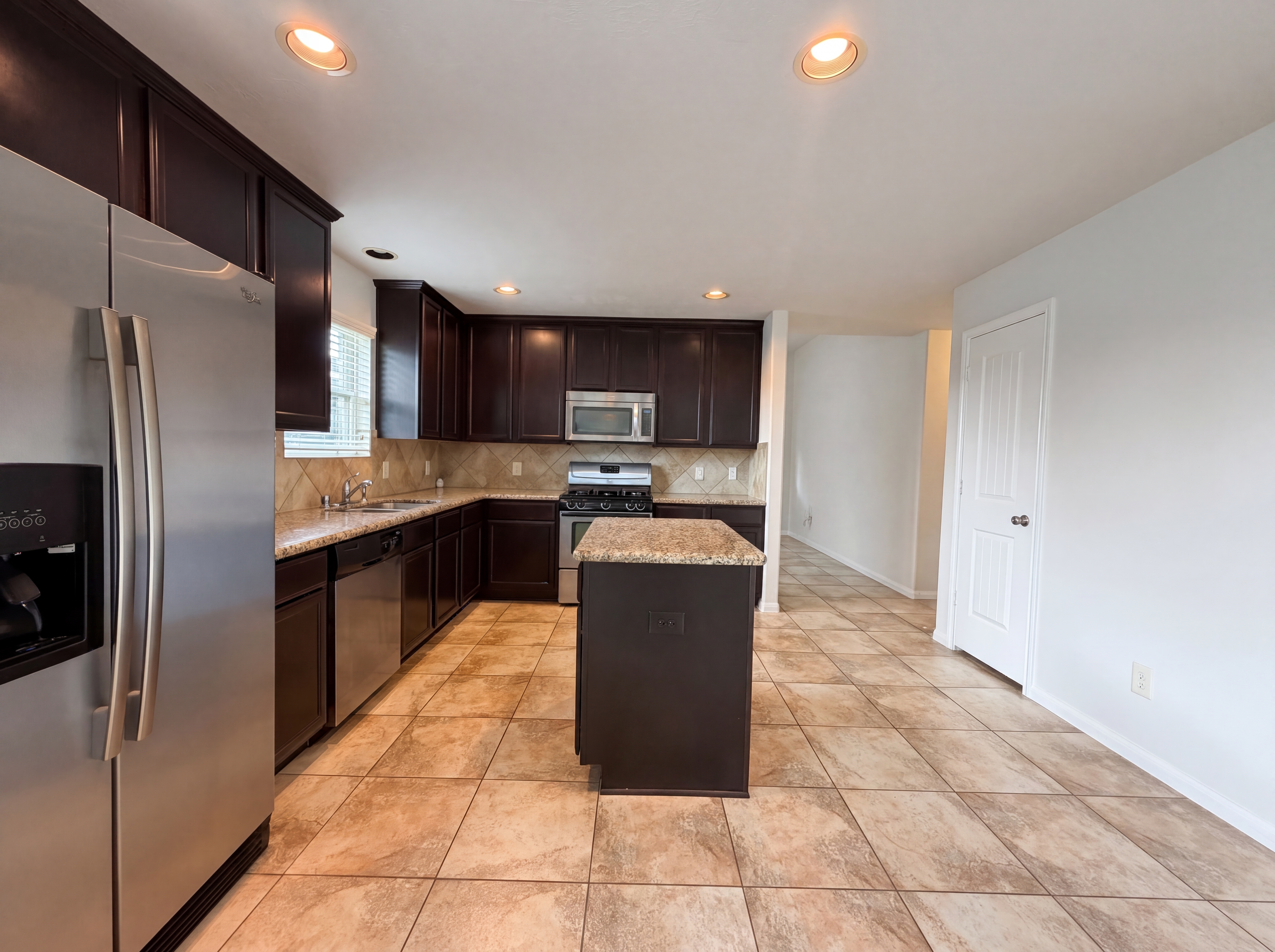 Photo 7 of 21 of 21469 Hunter Hart Dr, Porter, TX