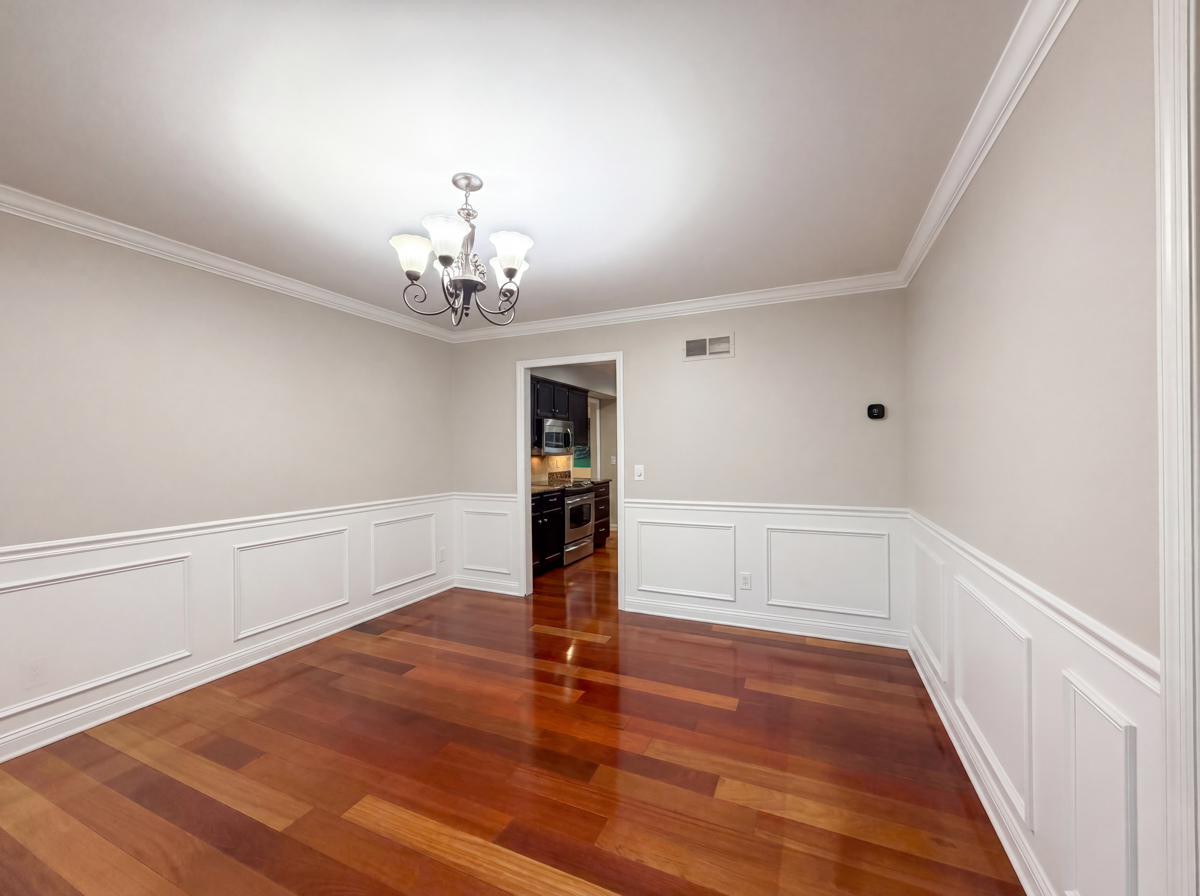Photo 9 of 32 of 12173 Village Woods Dr, Cincinnati, OH