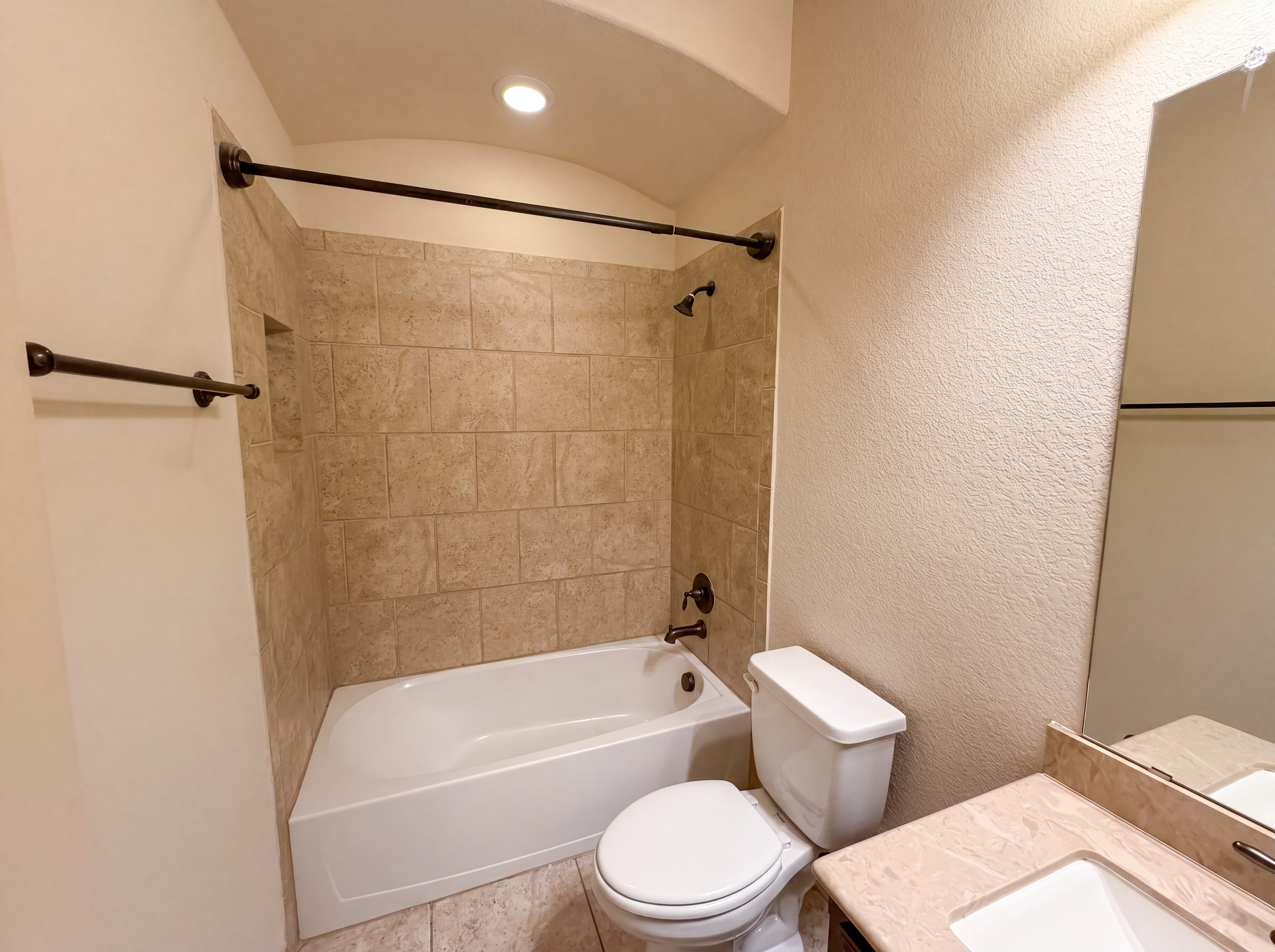 Photo 9 of 19 of 1217 Ashley Dr, Weatherford, TX