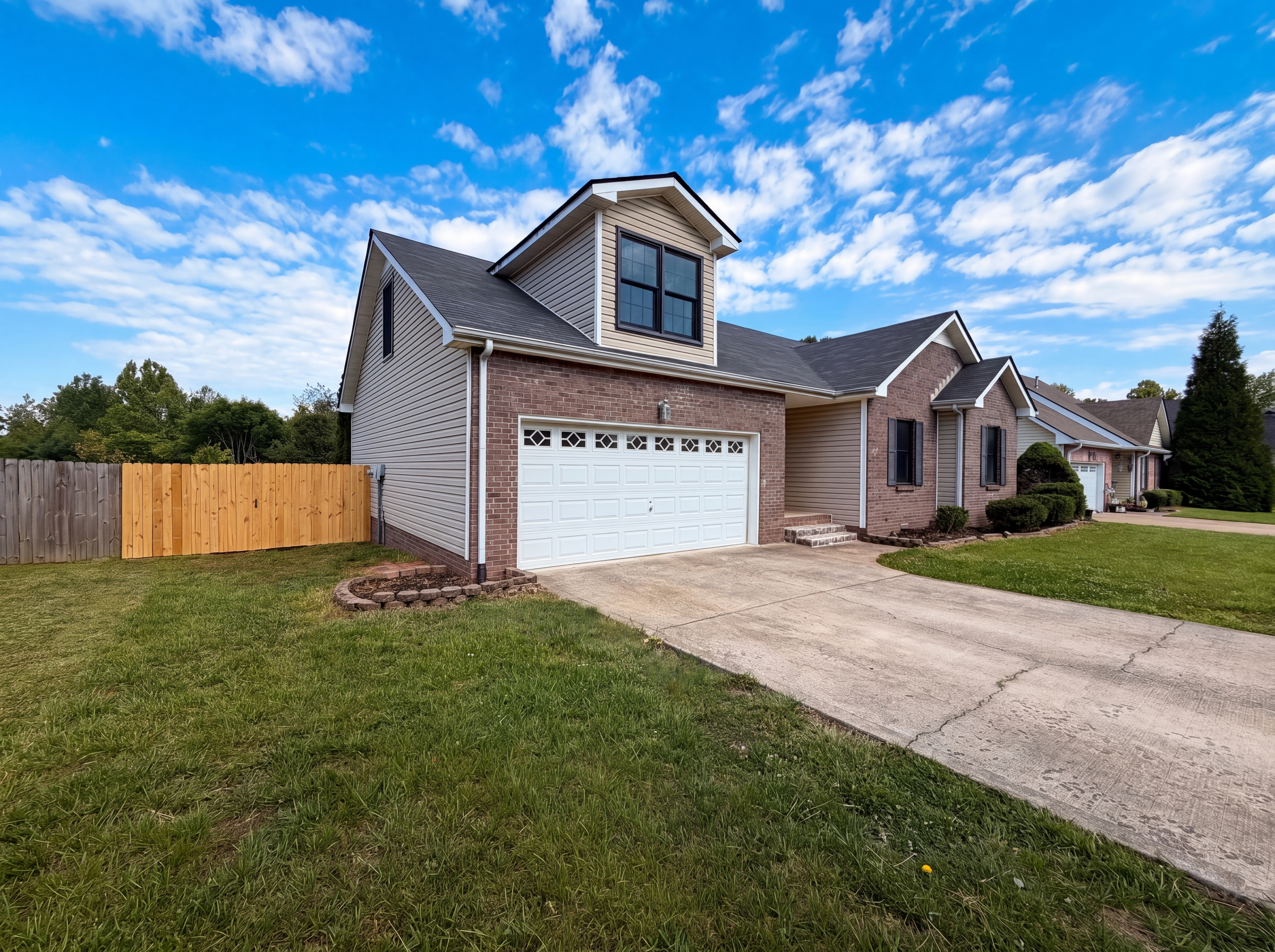 Photo 21 of 24 of 1688 Cedar Springs Cir, Clarksville, TN