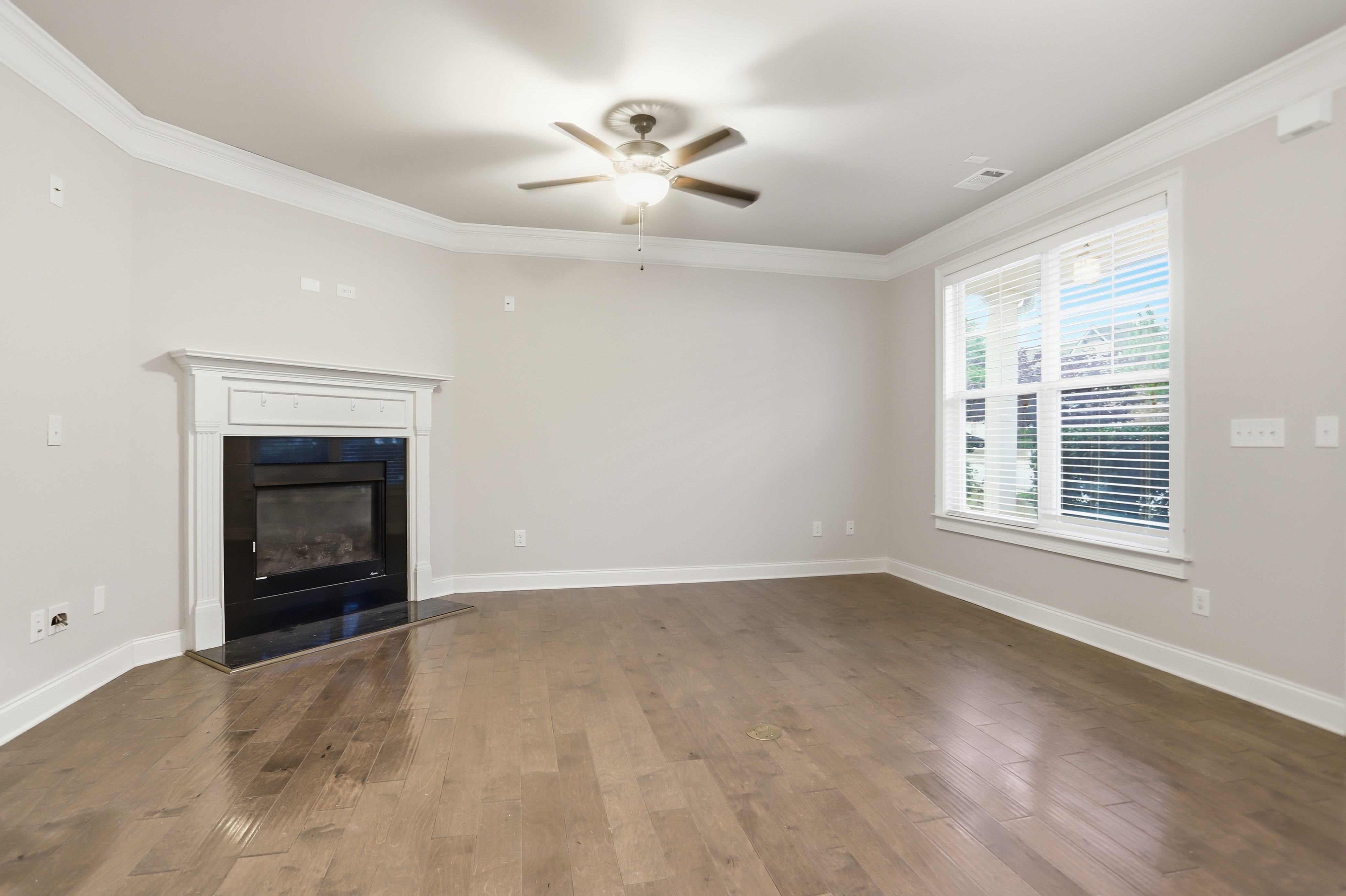 Photo 11 of 38 of 4681 Sweetwater Ave, Powder Springs, GA