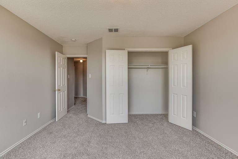 Photo 22 of 28 - 2657 Island Bay Way, Little Elm, TX 75068