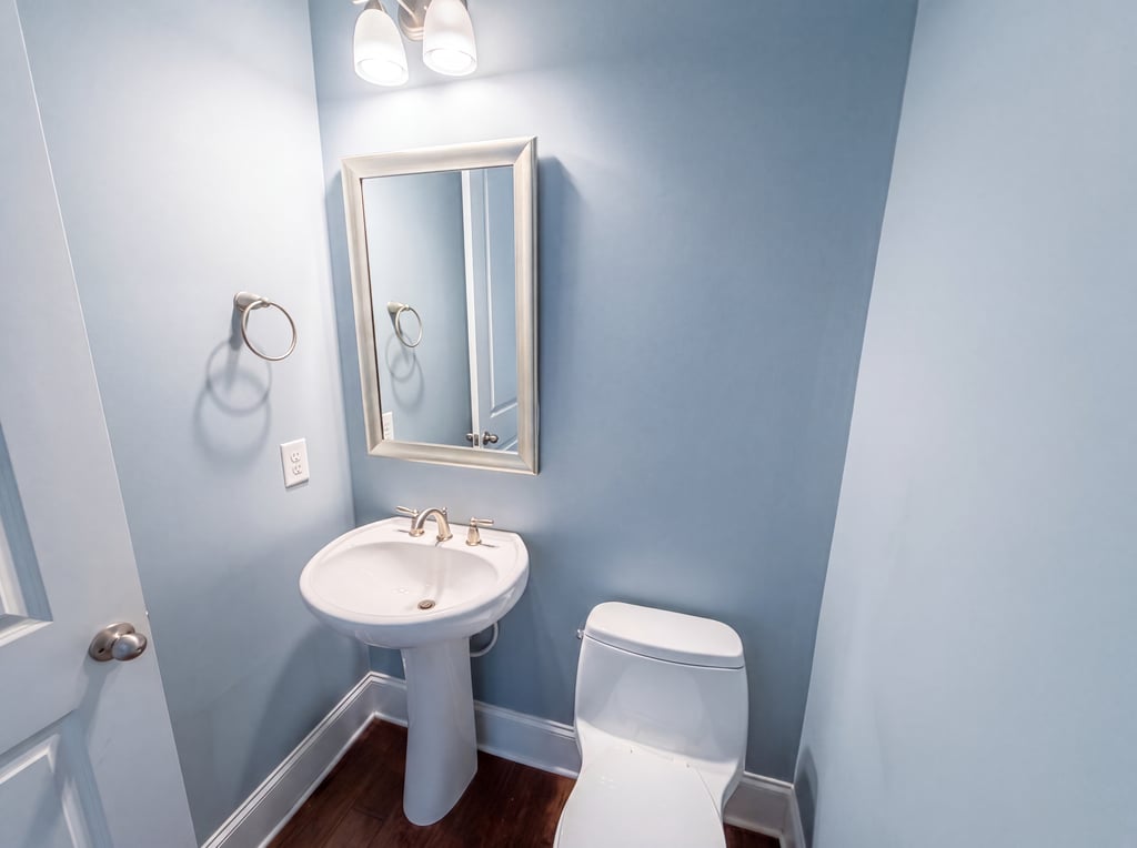 Photo 33 of 37 of 205 N Centurion Ln, Mount Holly, NC