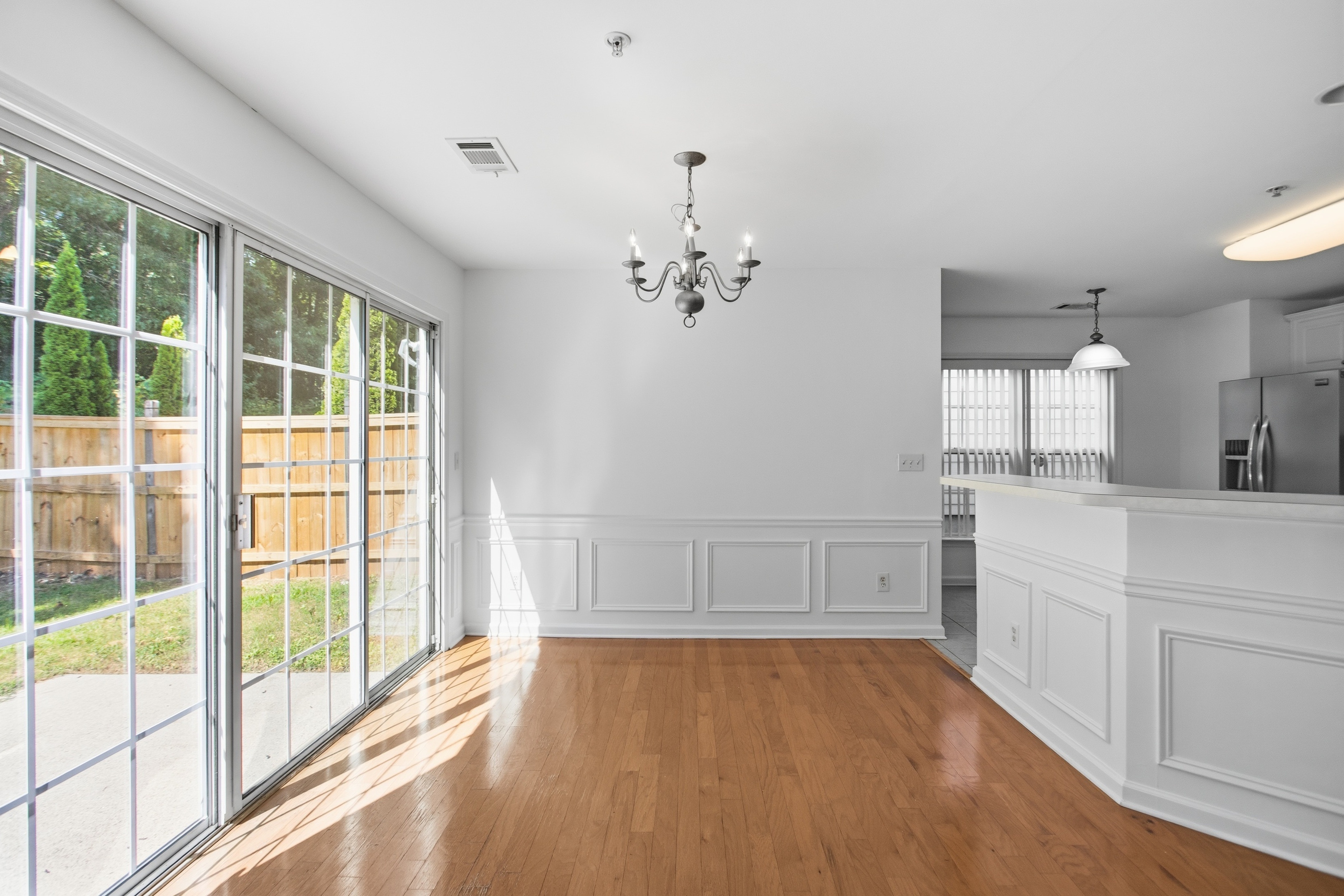 Photo 10 of 29 of 313 Balaban Cir, Woodstock, GA
