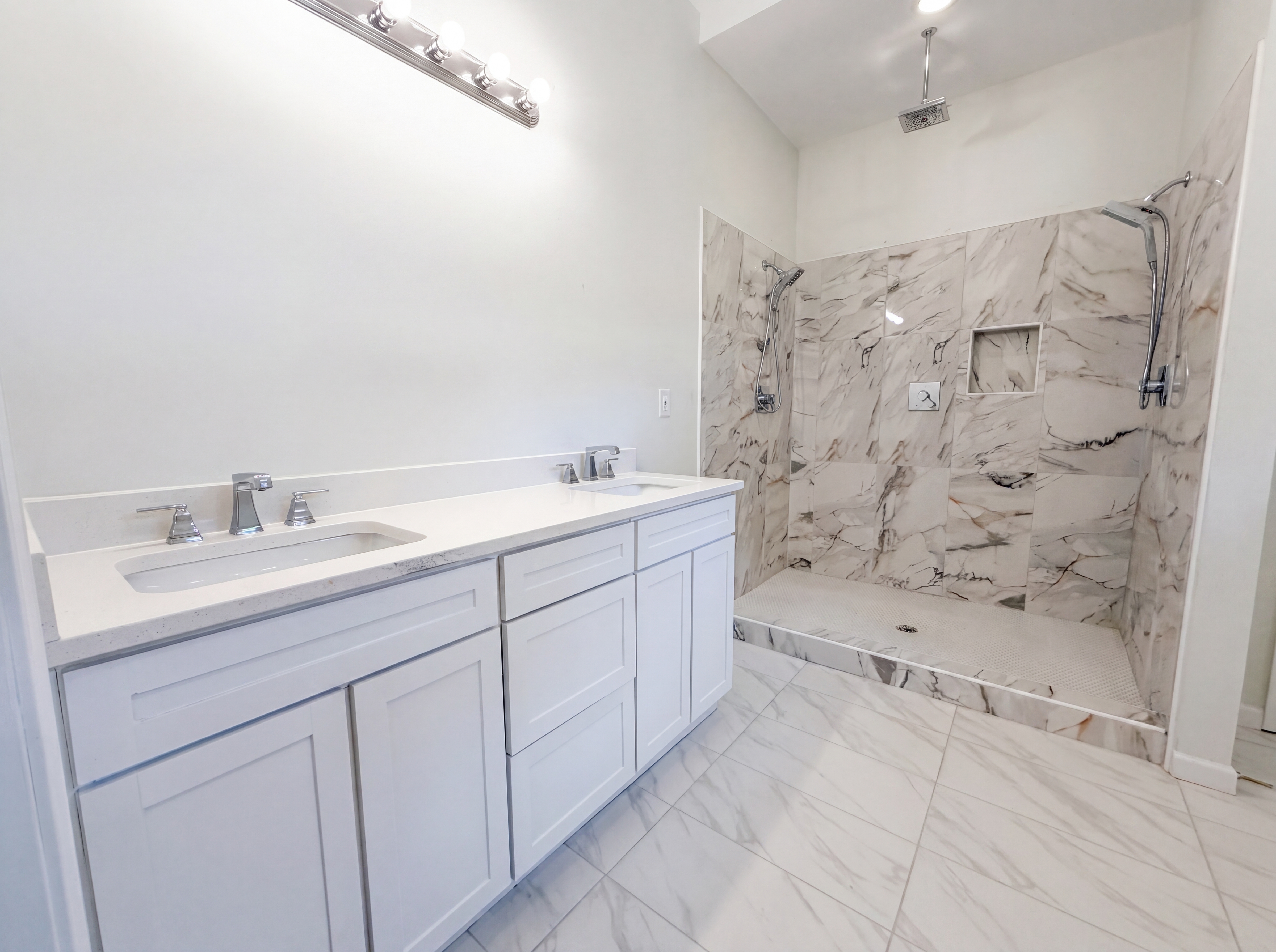 Photo 18 of 22 of 861 77th St S, Birmingham, AL
