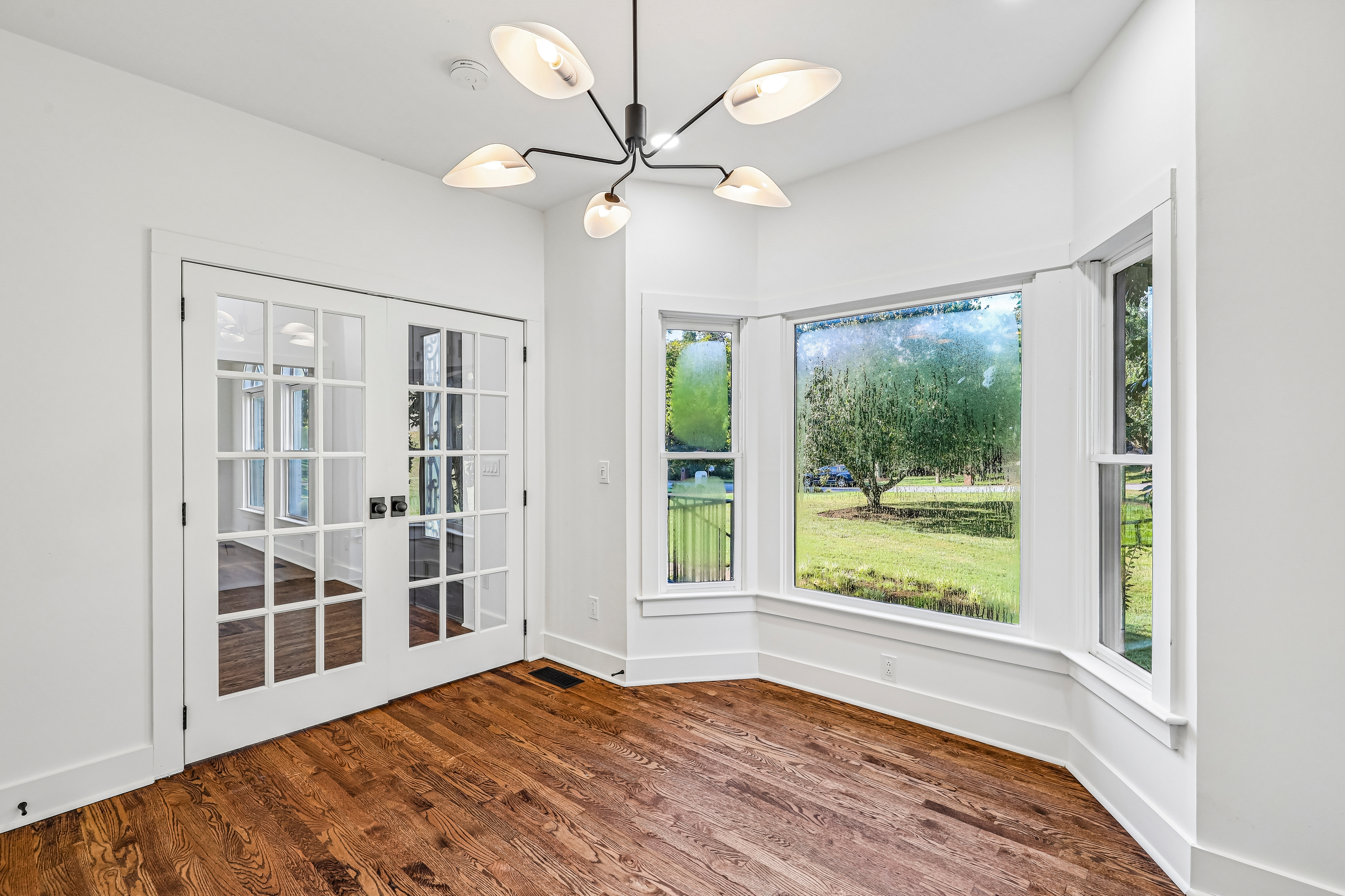 Photo 39 of 55 of 9316 Chesapeake Dr, Brentwood, TN