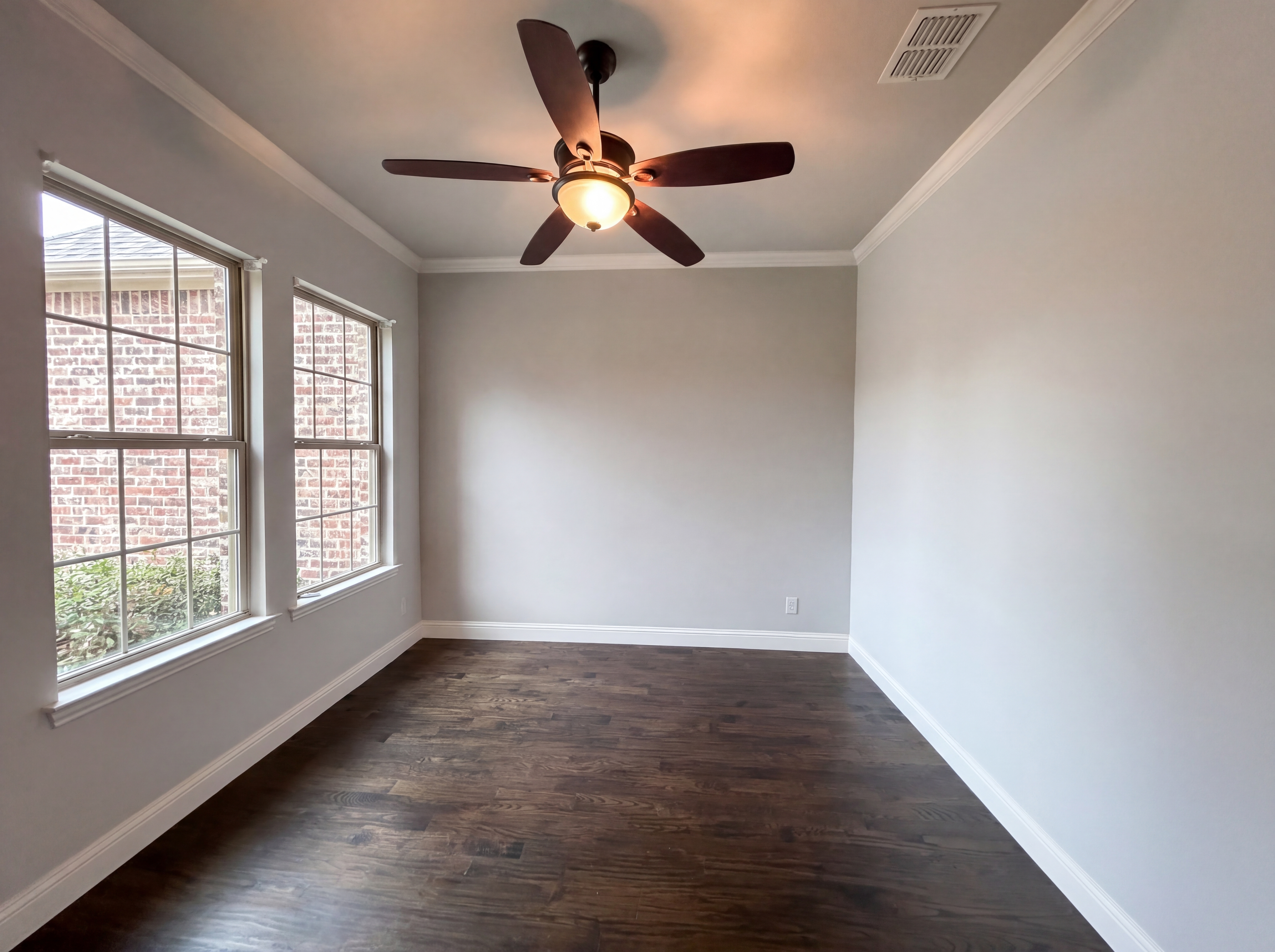 Photo 14 of 30 of 6452 Crystal Creek Dr, Frisco, TX