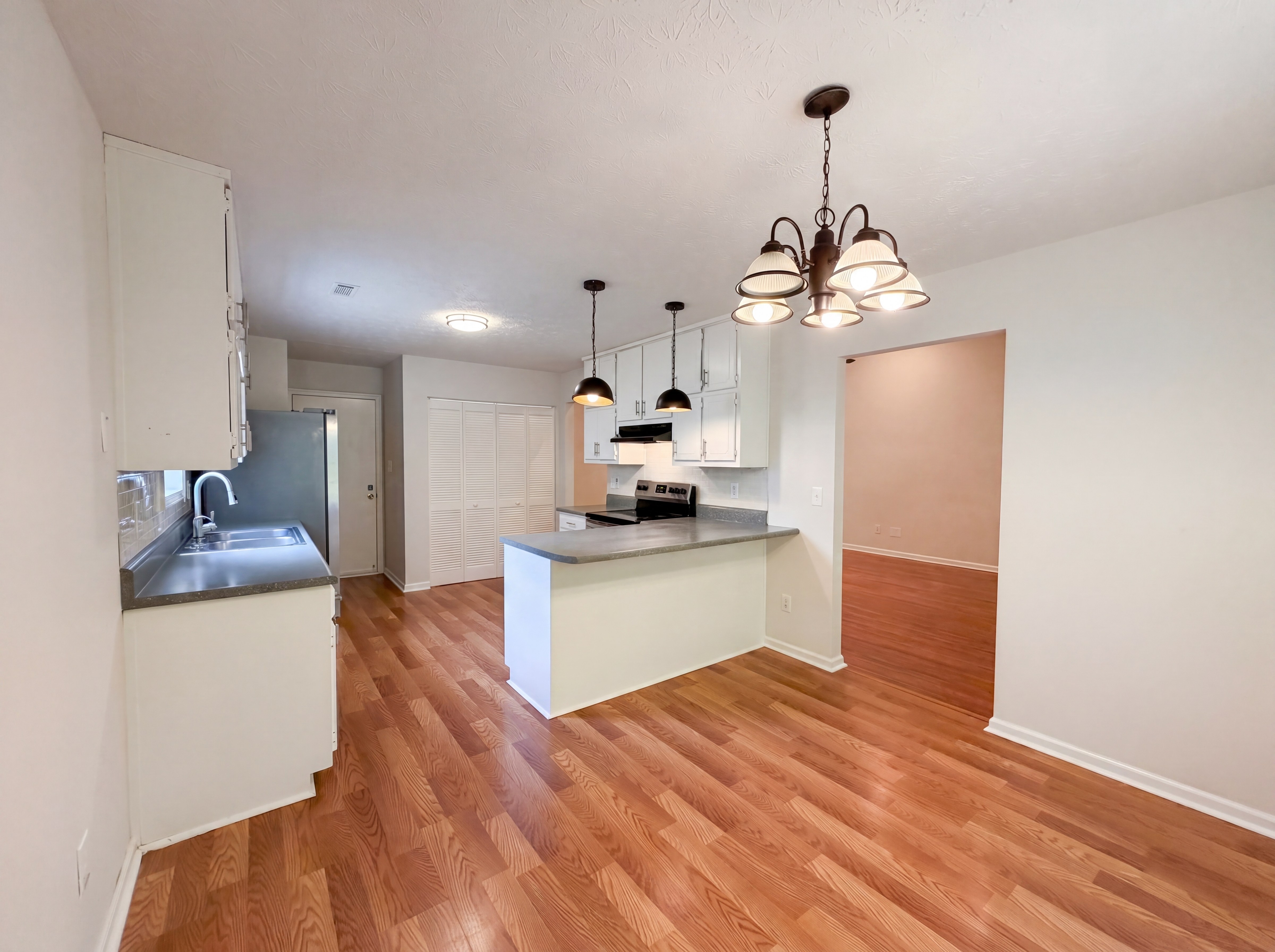 Photo 12 of 22 of 430 Cornwallis Way, Fayetteville, GA
