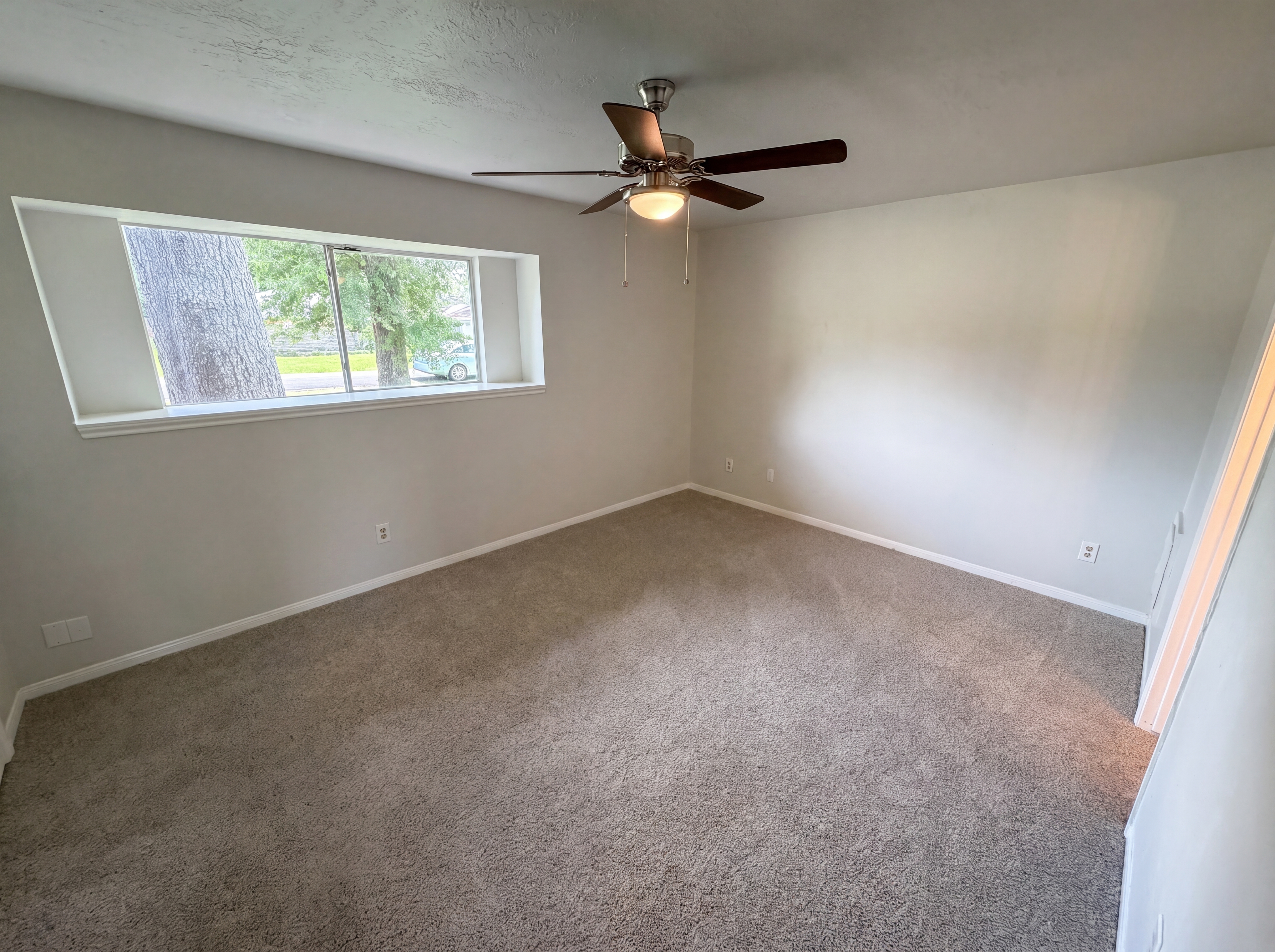 Photo 15 of 21 of 311 Fir Ridge Dr, Huffman, TX