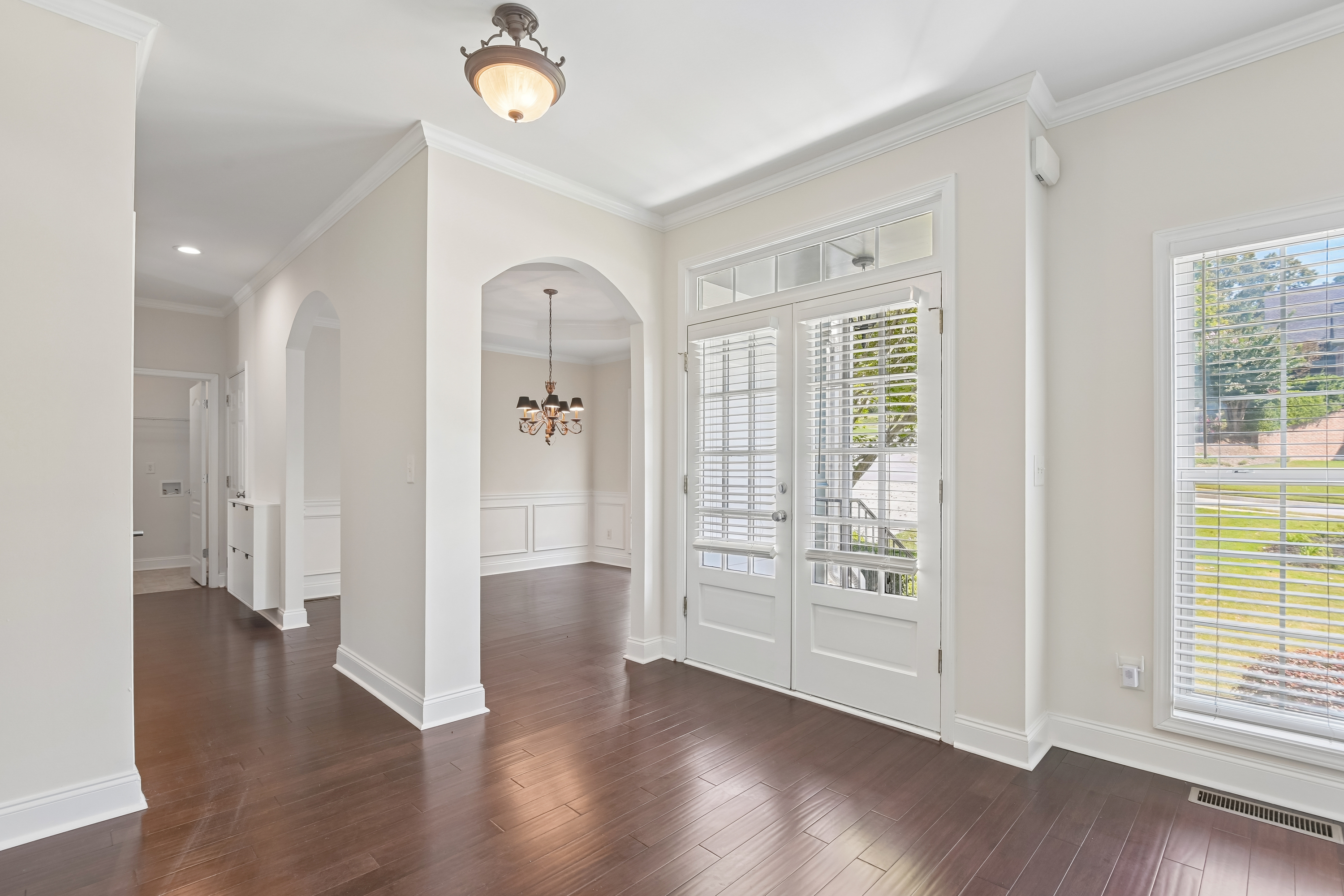 Photo 9 of 32 of 4564 Austin Hills Dr, Suwanee, GA