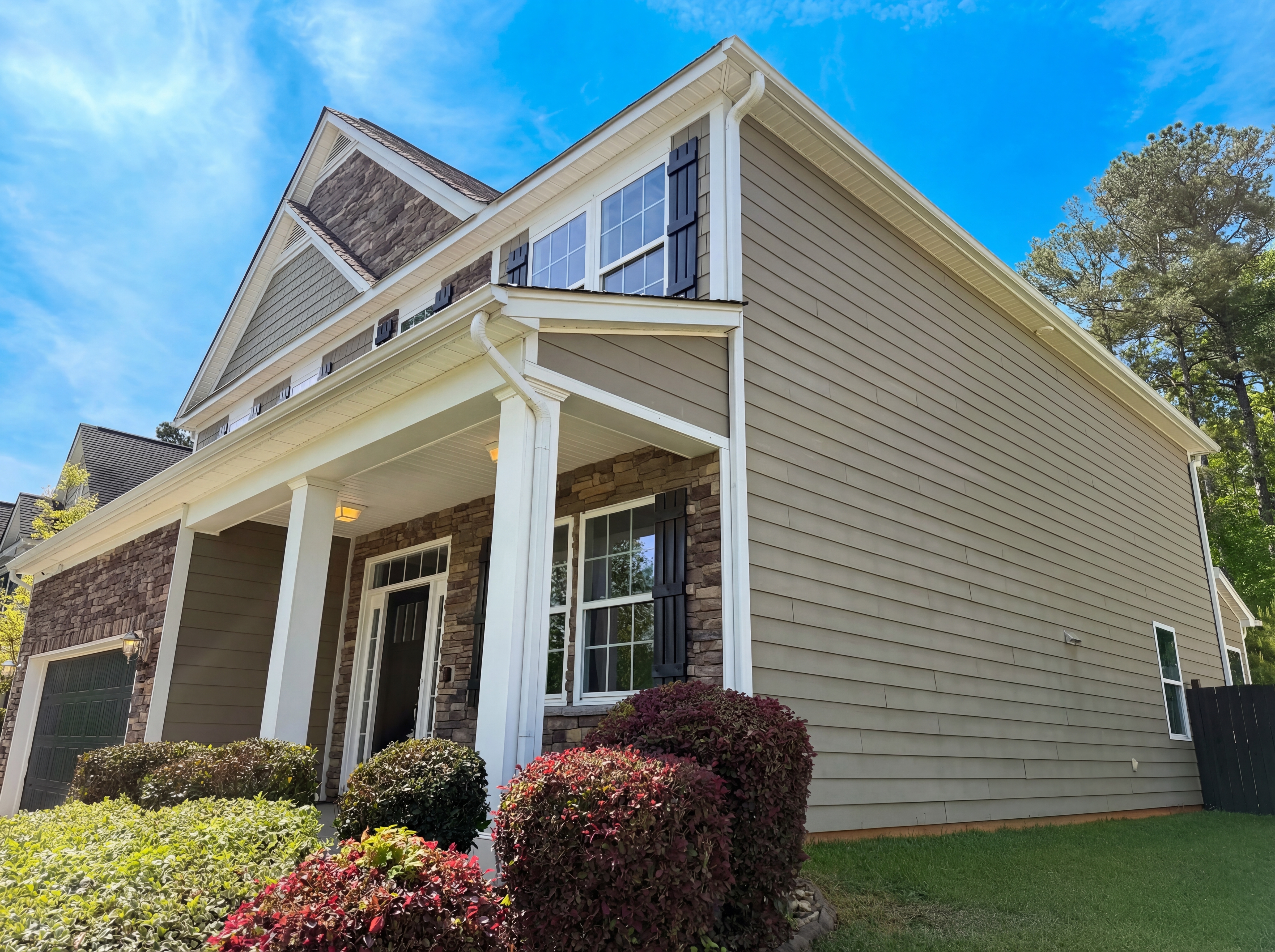 Photo 9 of 28 of 403 Eagle Claw Ct, Chapin, SC