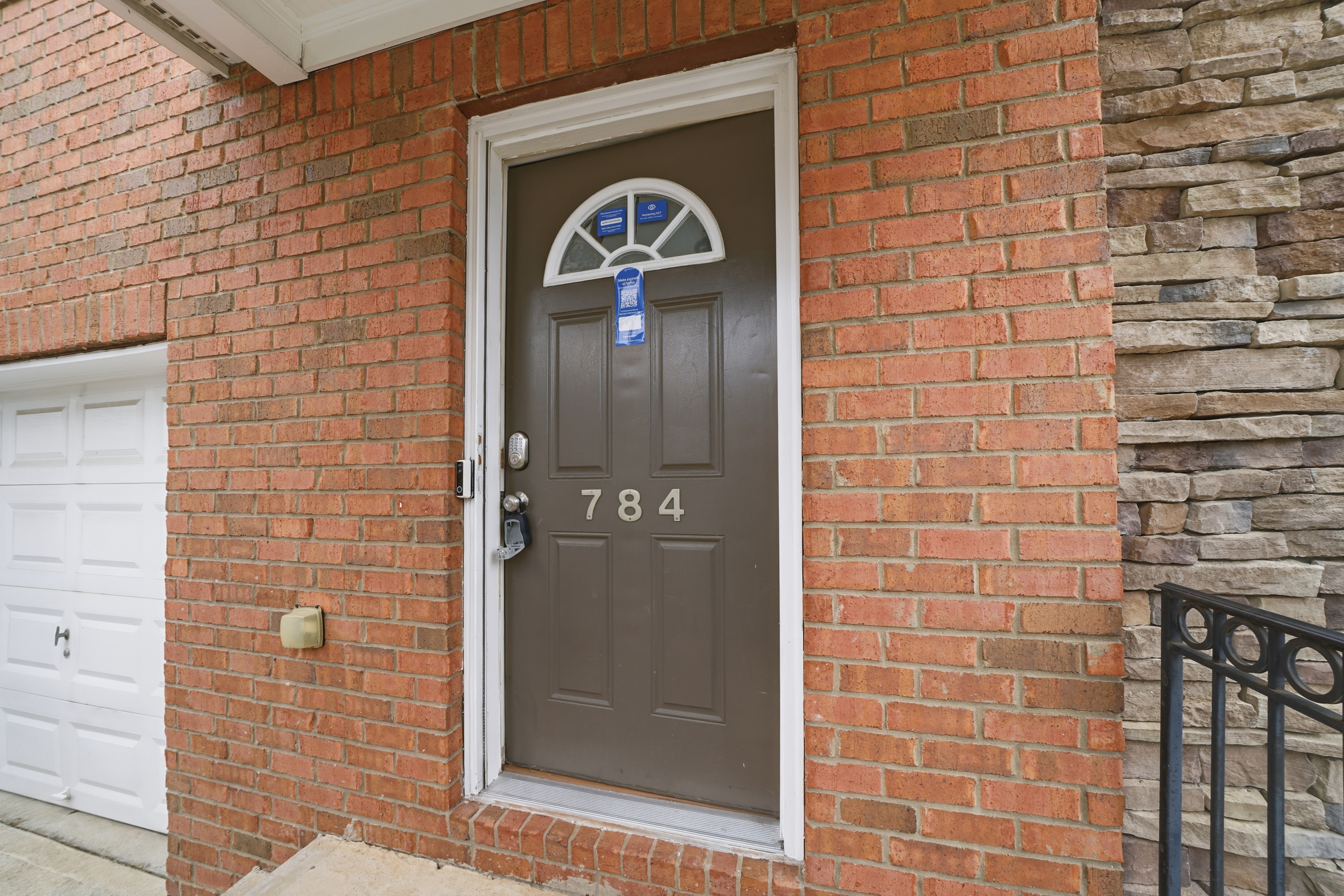 Photo 7 of 39 of 784 Arbor Gate Ln, Lawrenceville, GA
