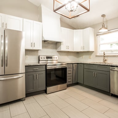 Property photo 2 of 6009 Woodbark Trce