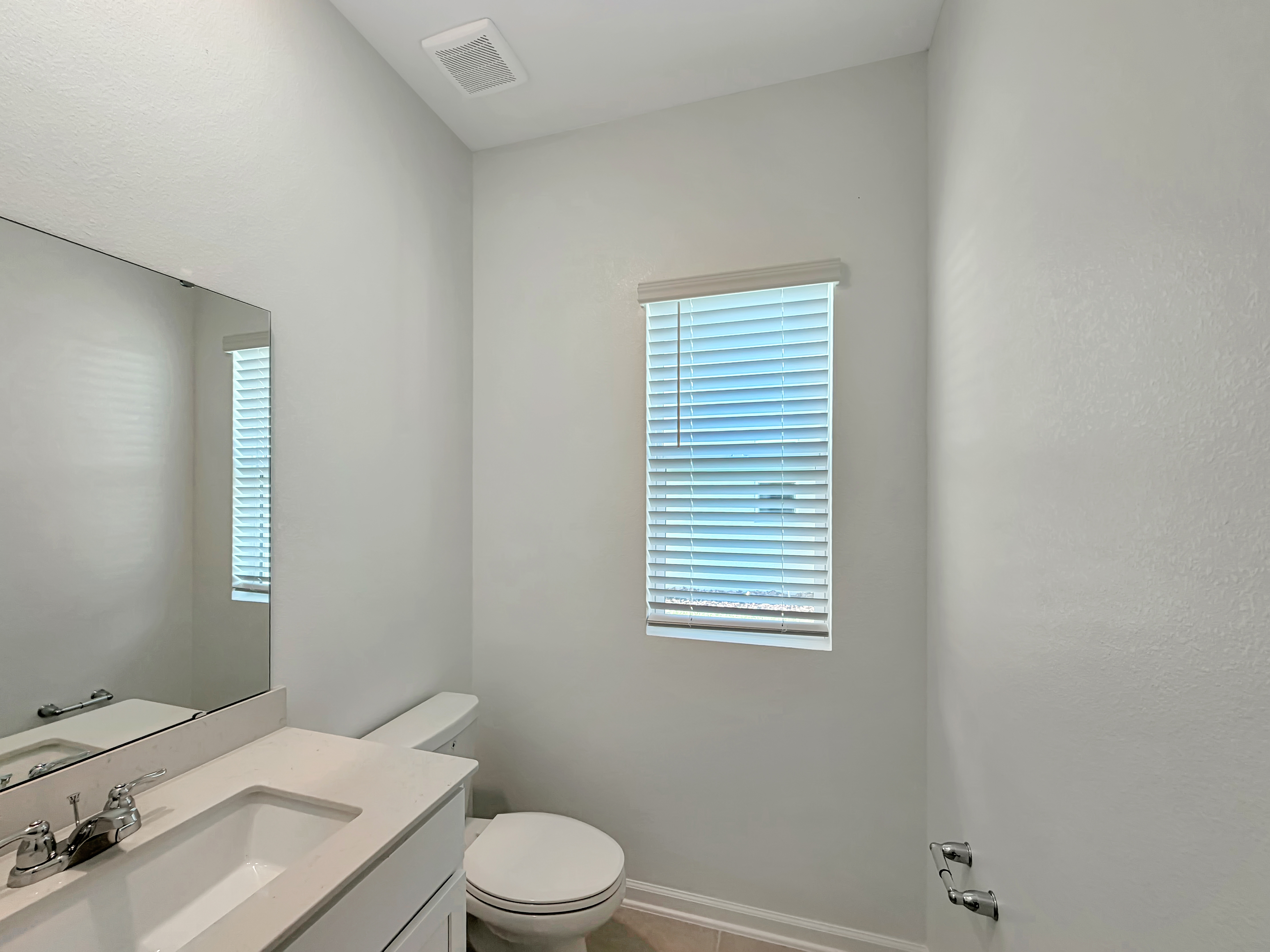 Photo 33 of 40 of 2212 Red Sun St, Apopka, FL