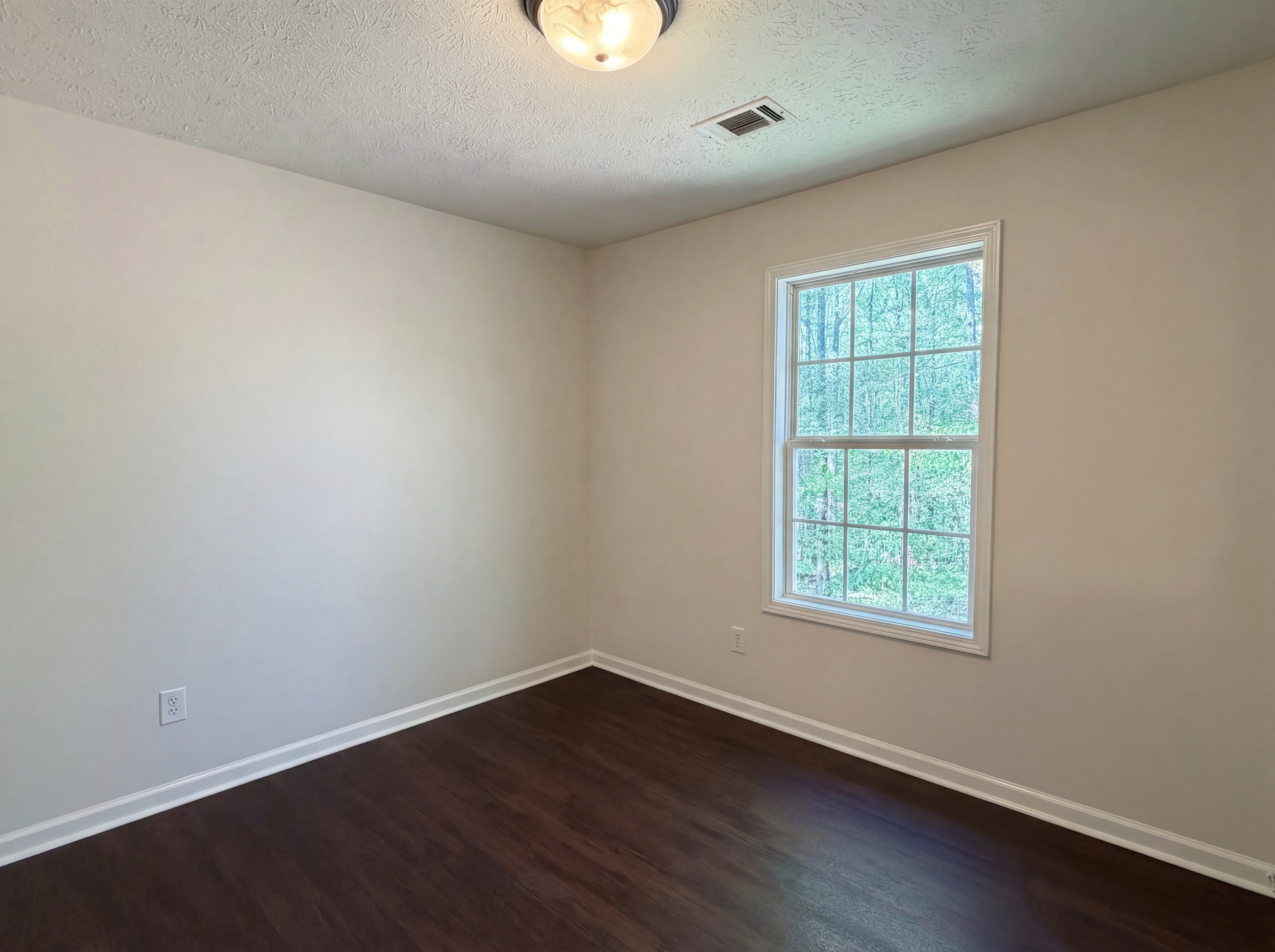 Photo 12 of 34 of 40 Cranbrook Ct, Covington, GA