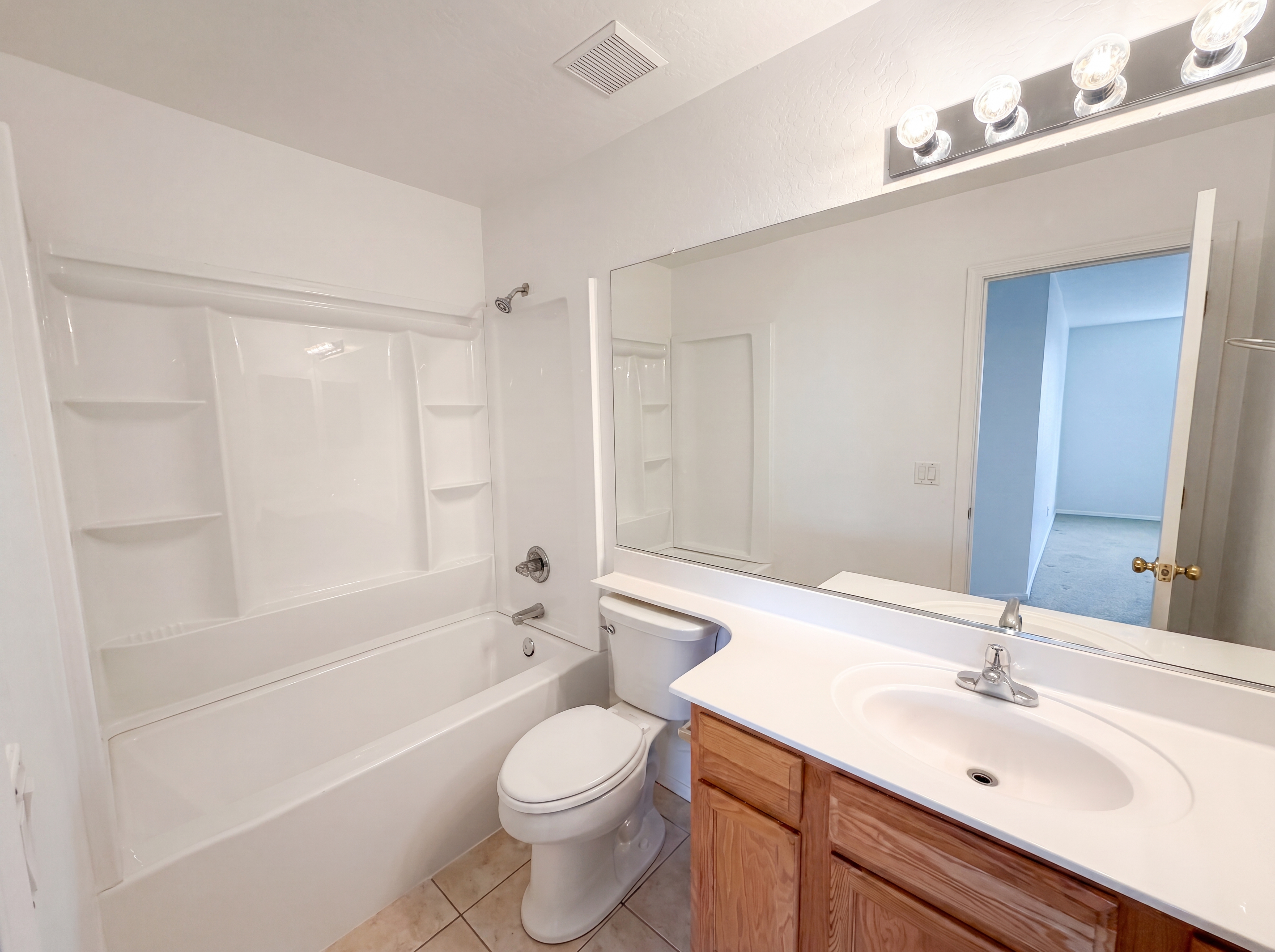Photo 6 of 27 of 15861 W Papago St, Goodyear, AZ
