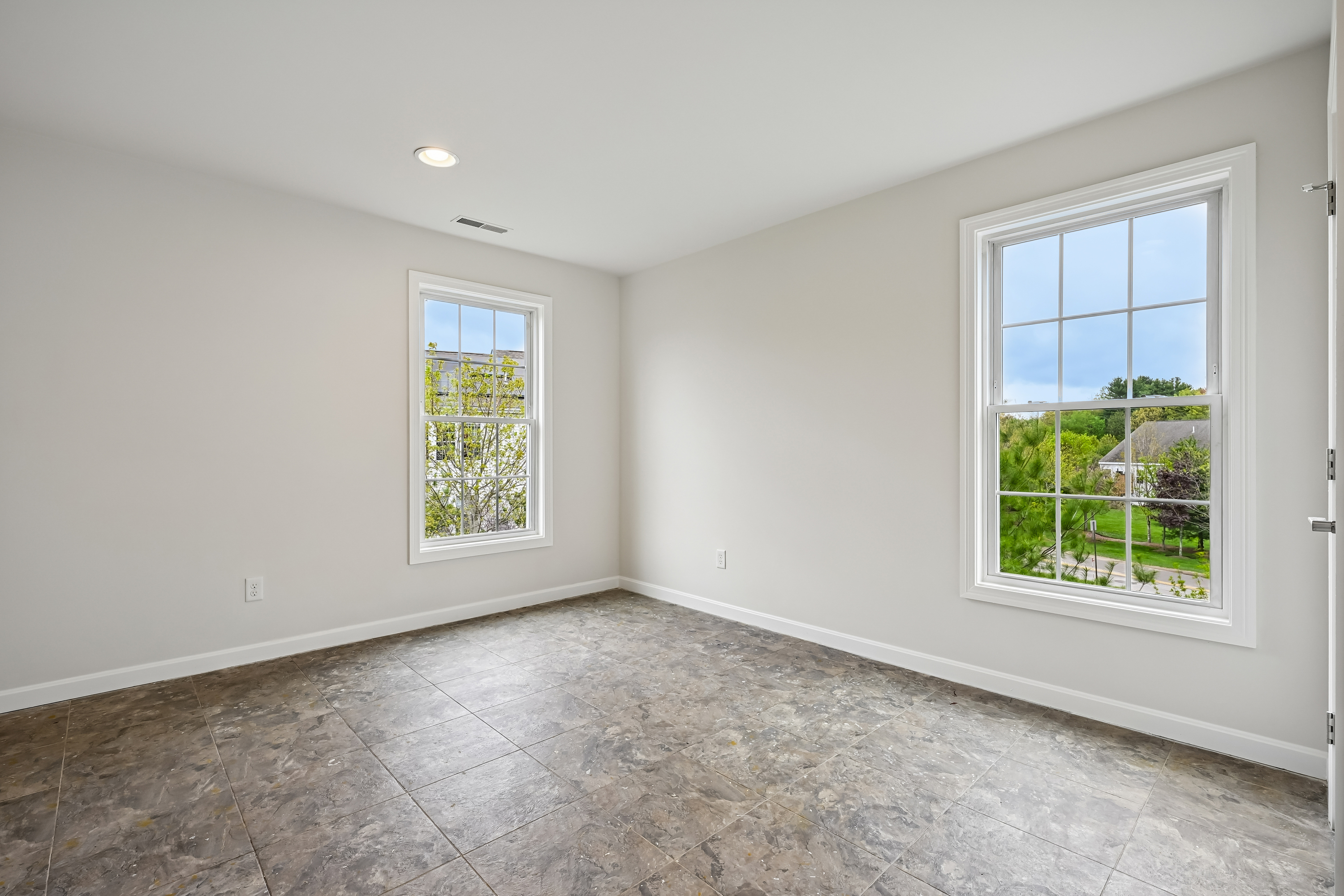 Photo 23 of 38 of 19 Crispwater Way, Hopkinton, MA