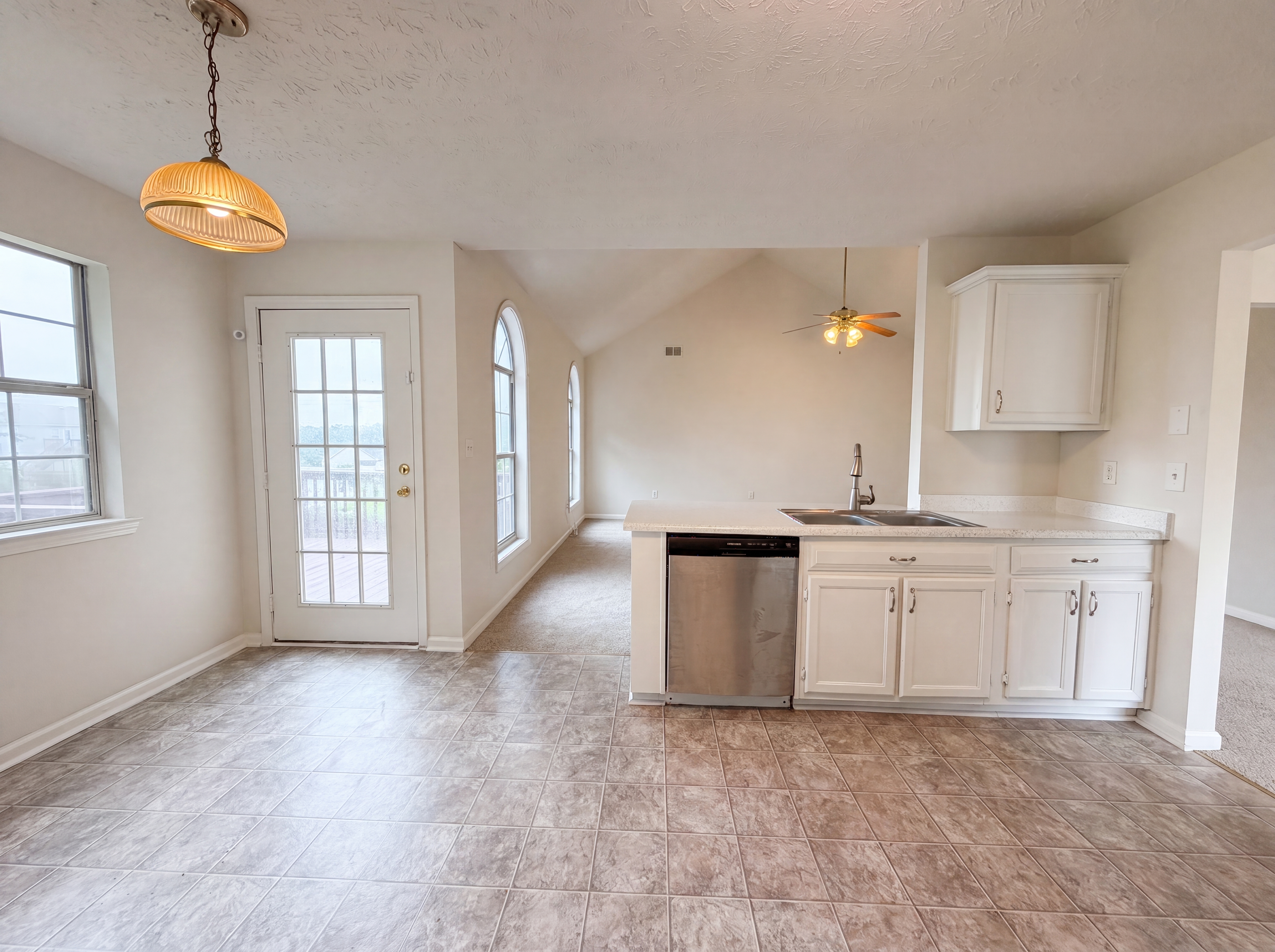 Photo 19 of 32 of 5355 Queen Ester Ct, Ellenwood, GA