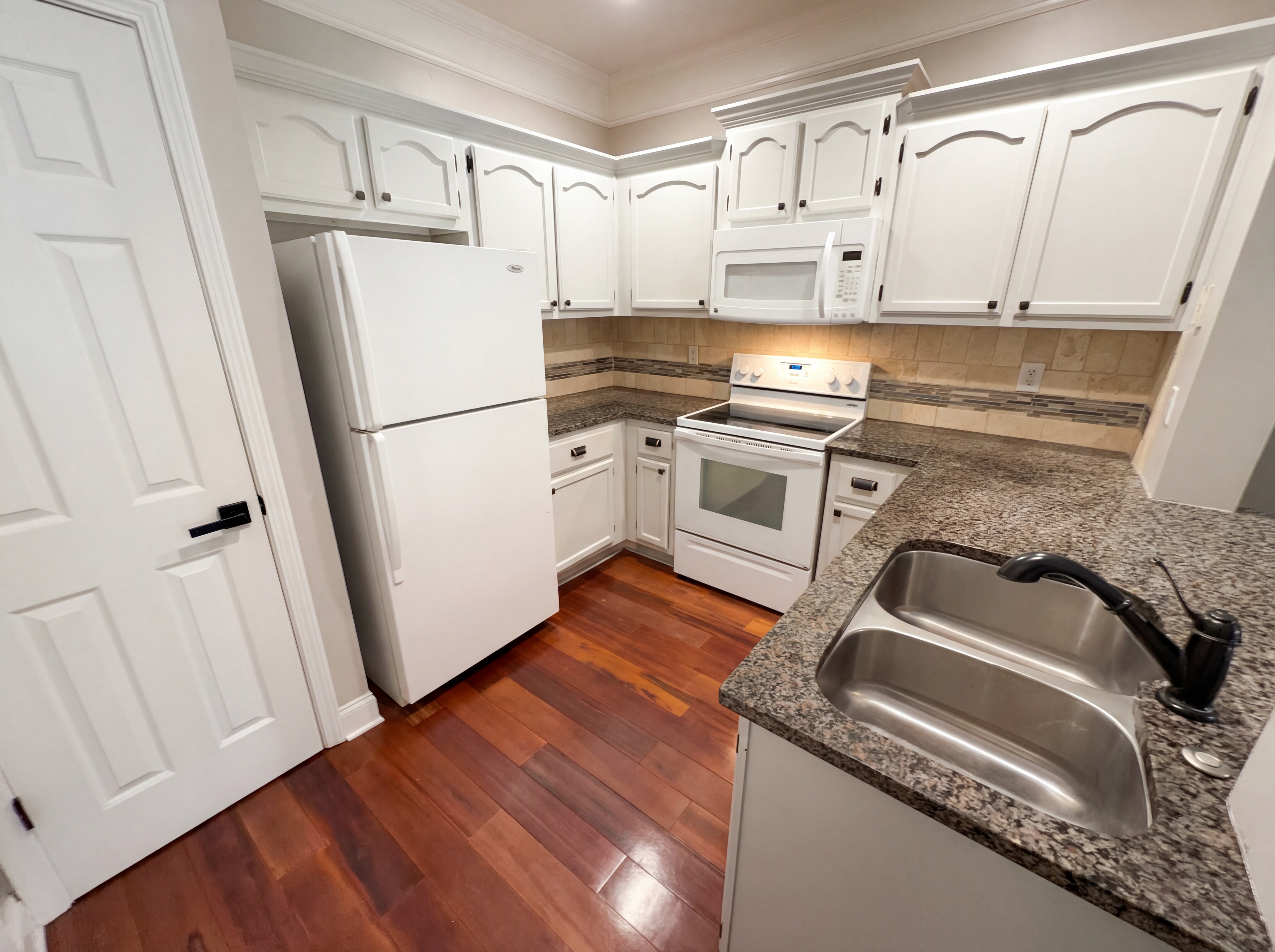 Photo 2 of 24 of 2700 Pine Tree Rd NE, Atlanta, GA