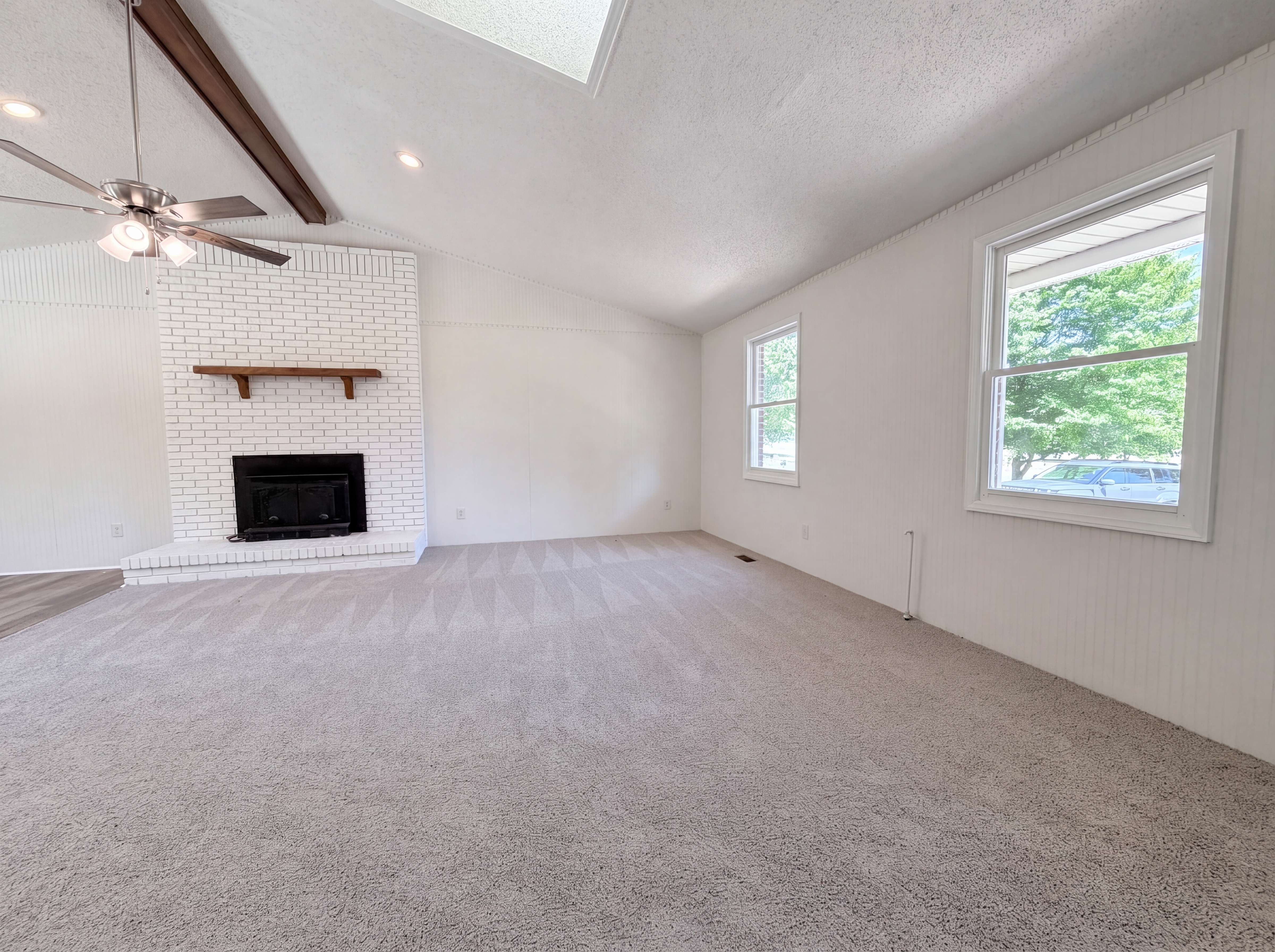 Photo 8 of 18 of 4395 Meadow Ln, Lincolnton, NC