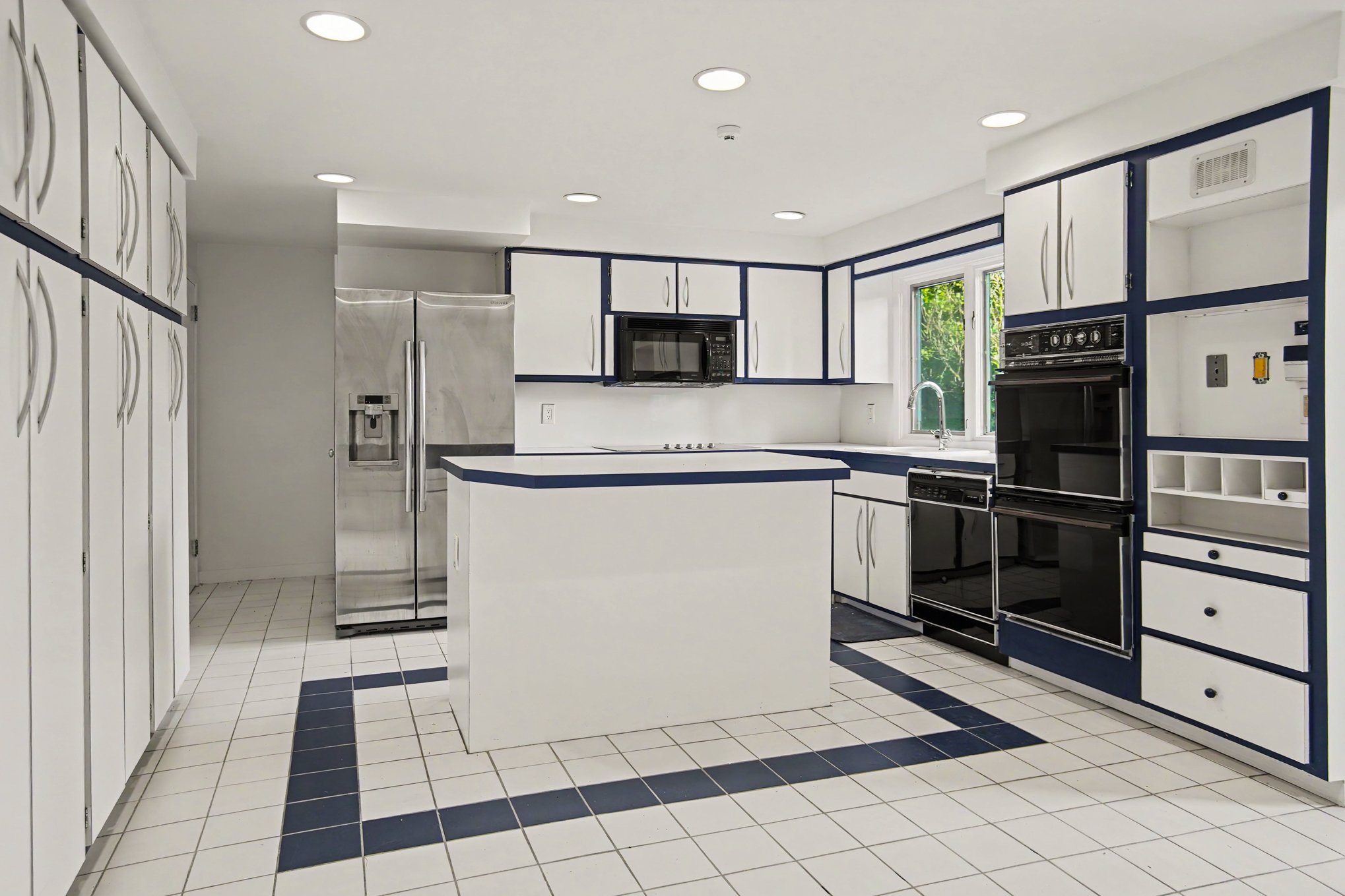 Photo 2 of 22 of 3 Harvey Ln, Newtown Square, PA