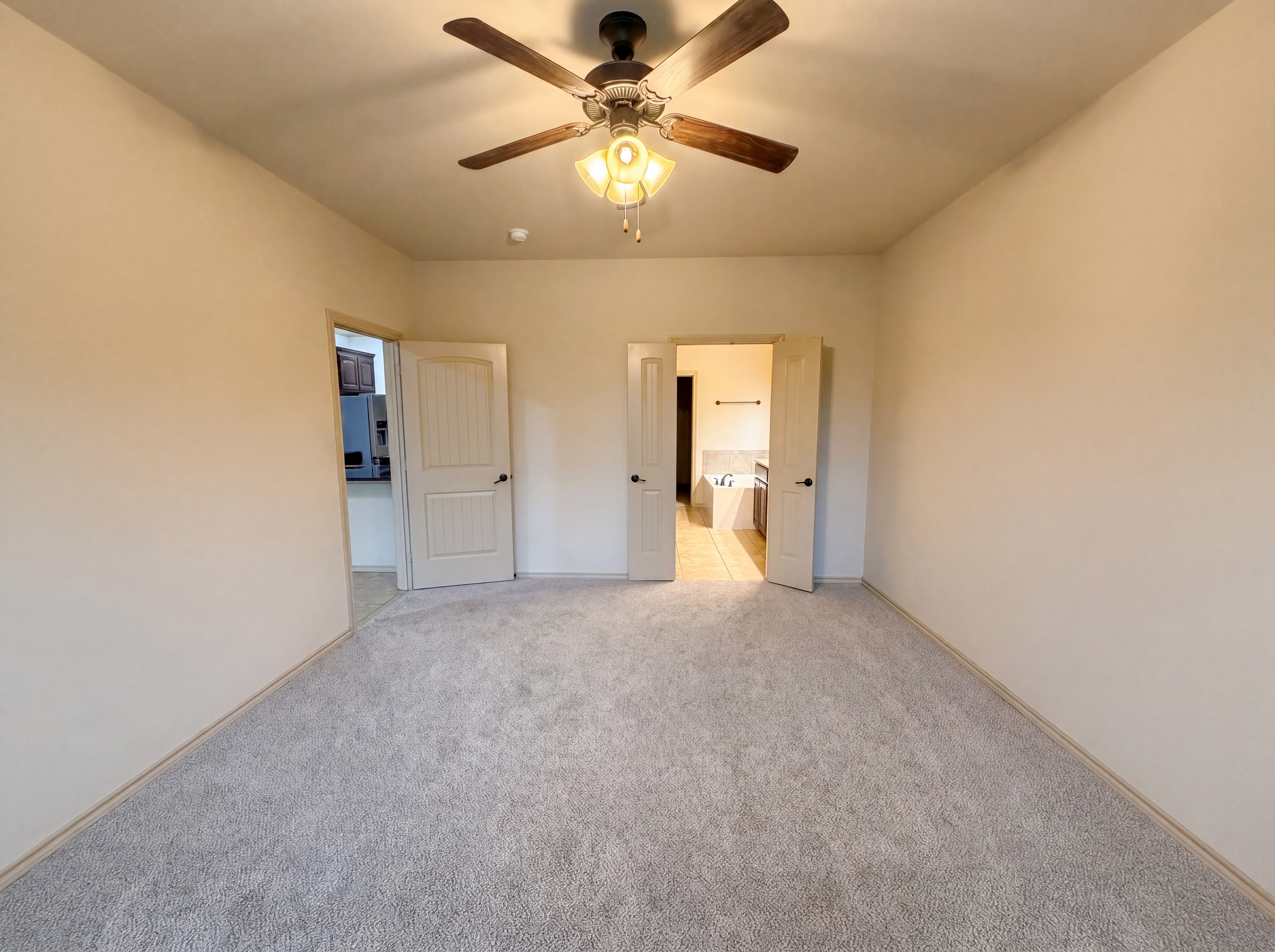 Photo 16 of 19 of 1217 Ashley Dr, Weatherford, TX