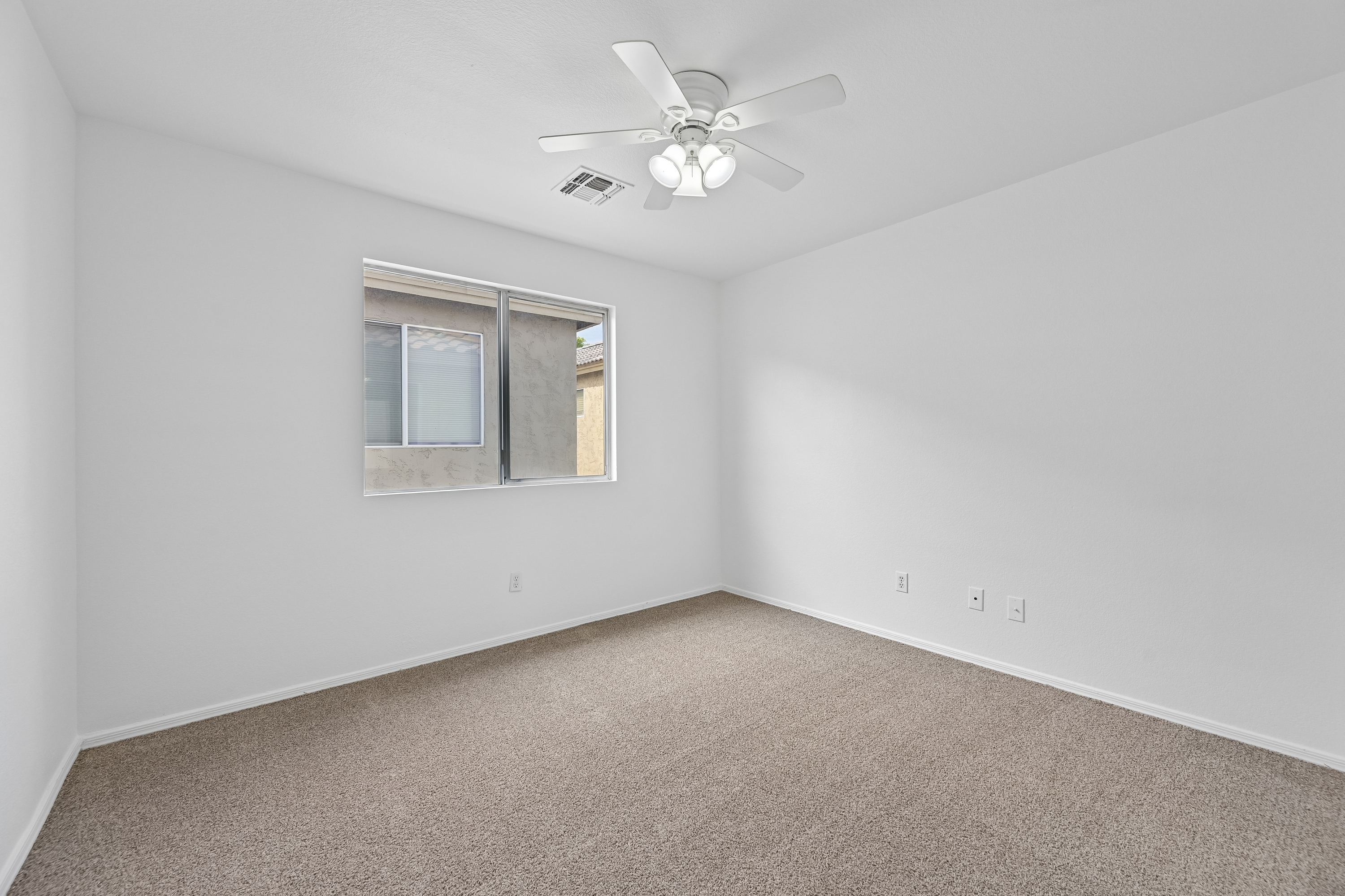 Photo 33 of 50 of 1515 E Bloch Rd, Phoenix, AZ