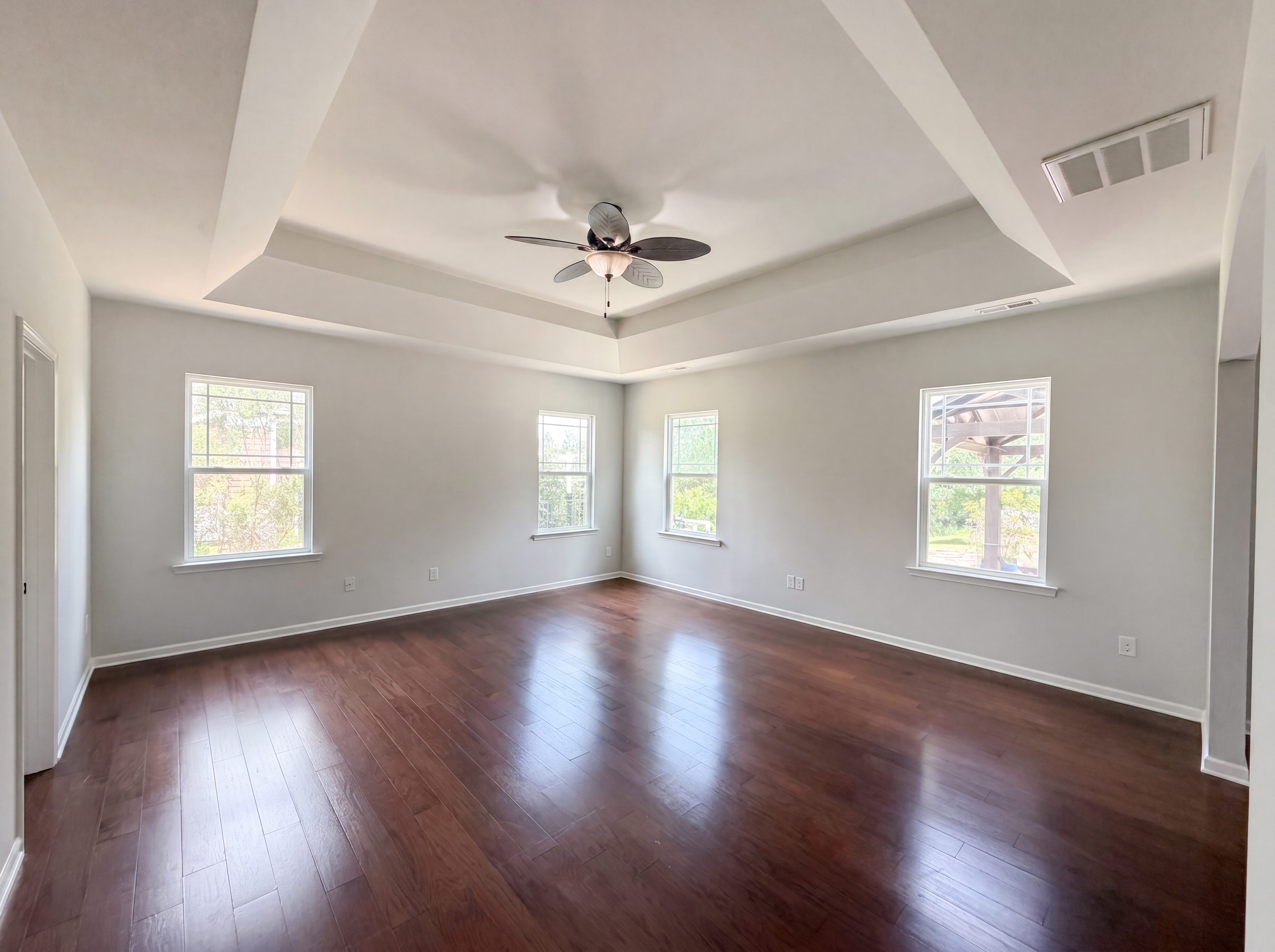 Photo 8 of 28 of 156 Southbrook Ln, Sanford, NC