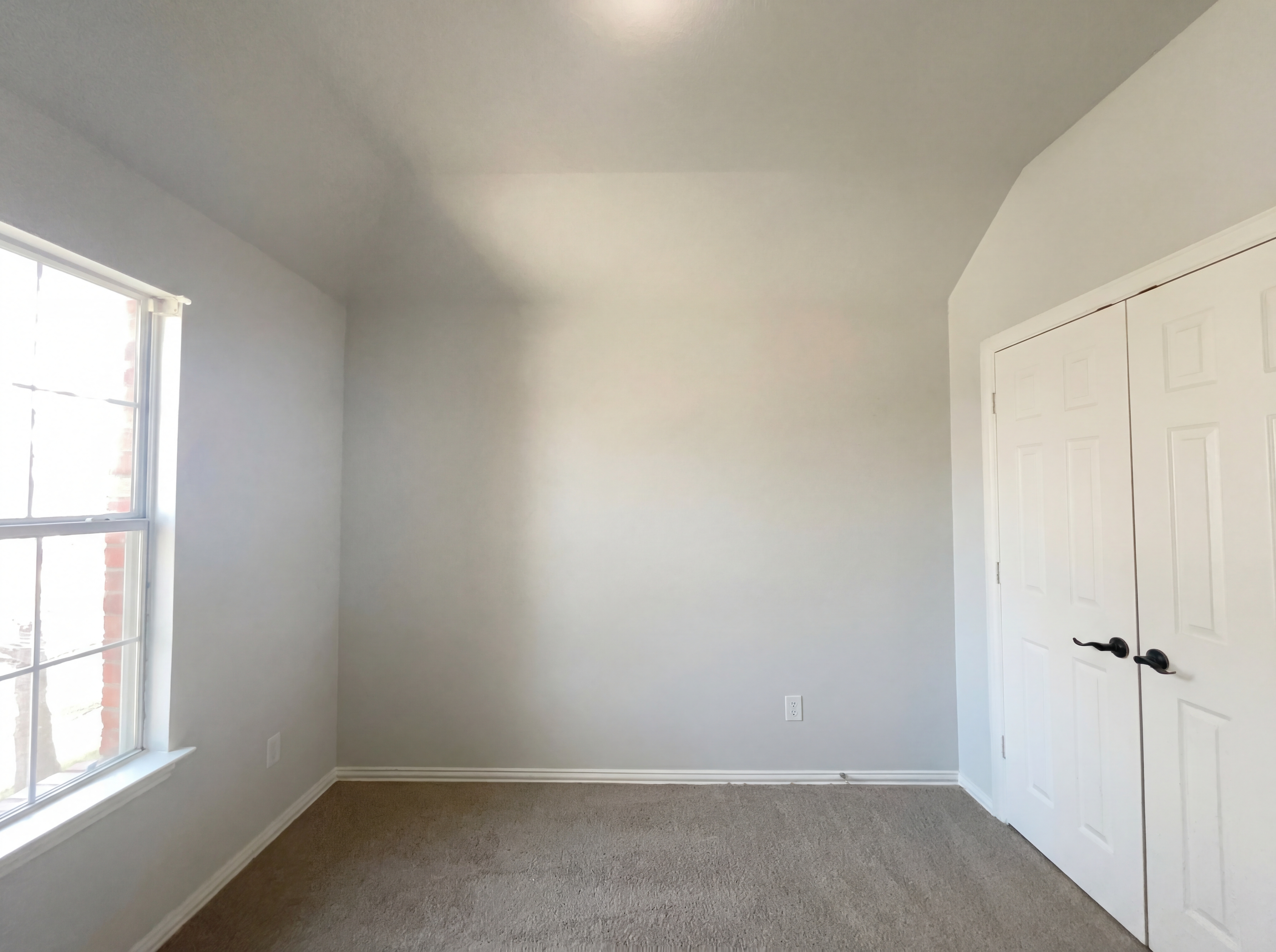 Photo 8 of 21 of 11963 Henderson Dr, Frisco, TX