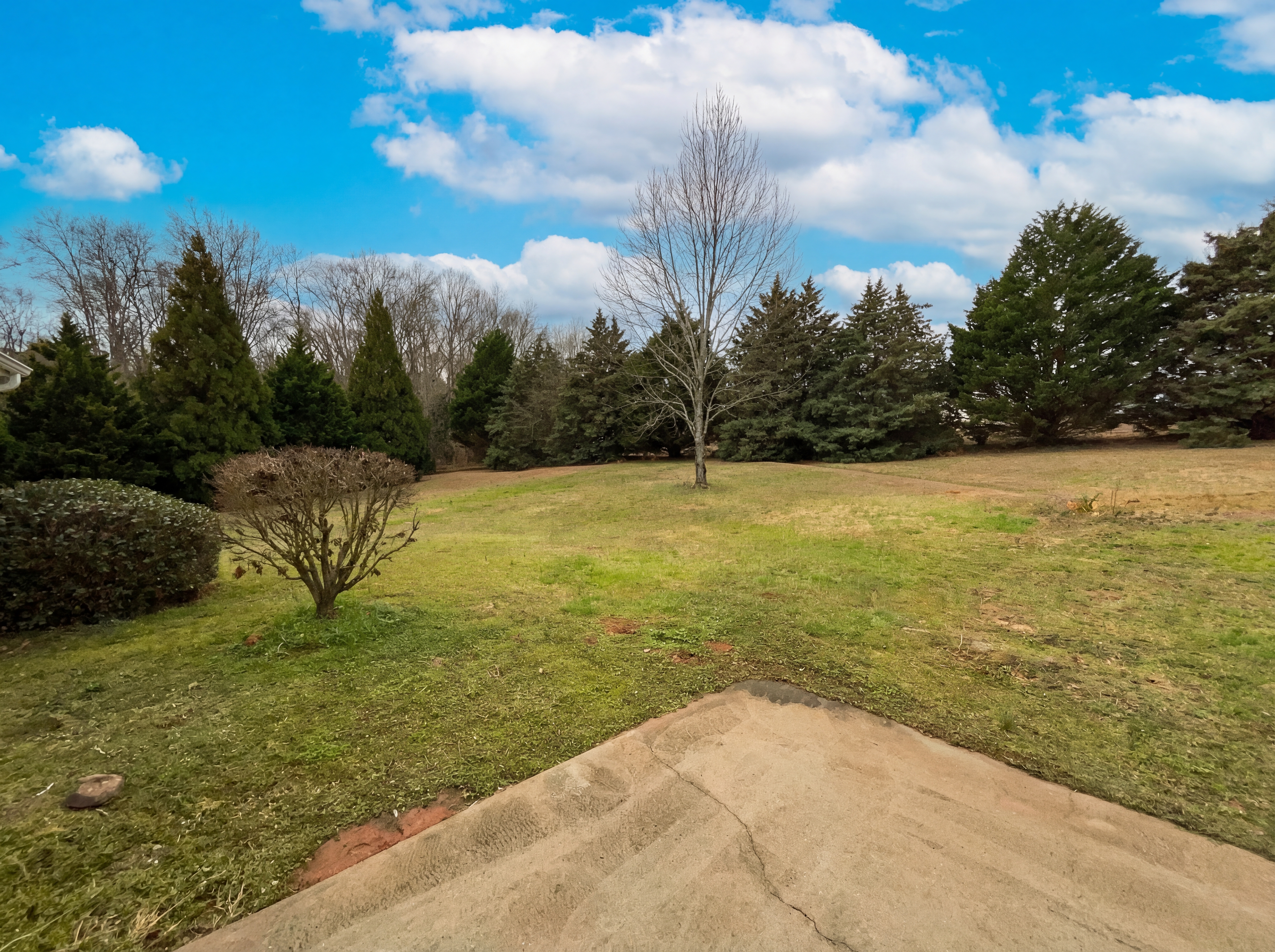 Photo 7 of 22 of 169 Manley Dr, Hampton, GA