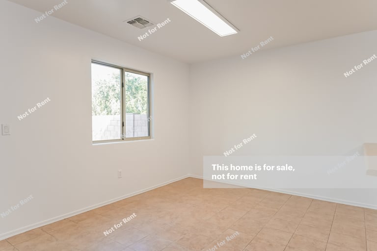 Photo 14 of 27 - 4757 E American Beauty Dr, Tucson, AZ 85756