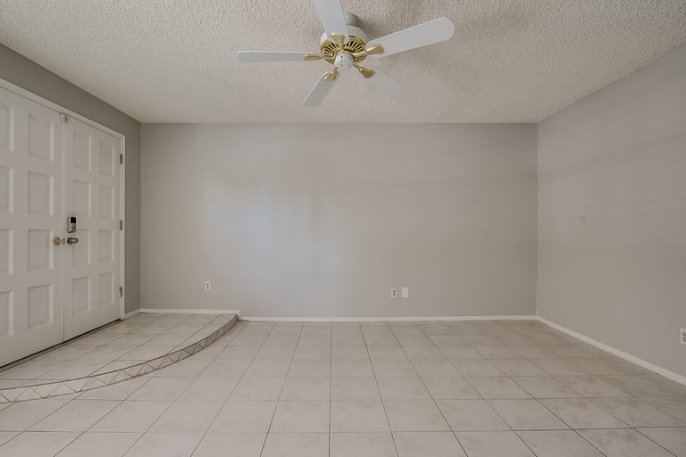 Photo 8 of 30 - 2922 E Sierra St, Phoenix, AZ 85028