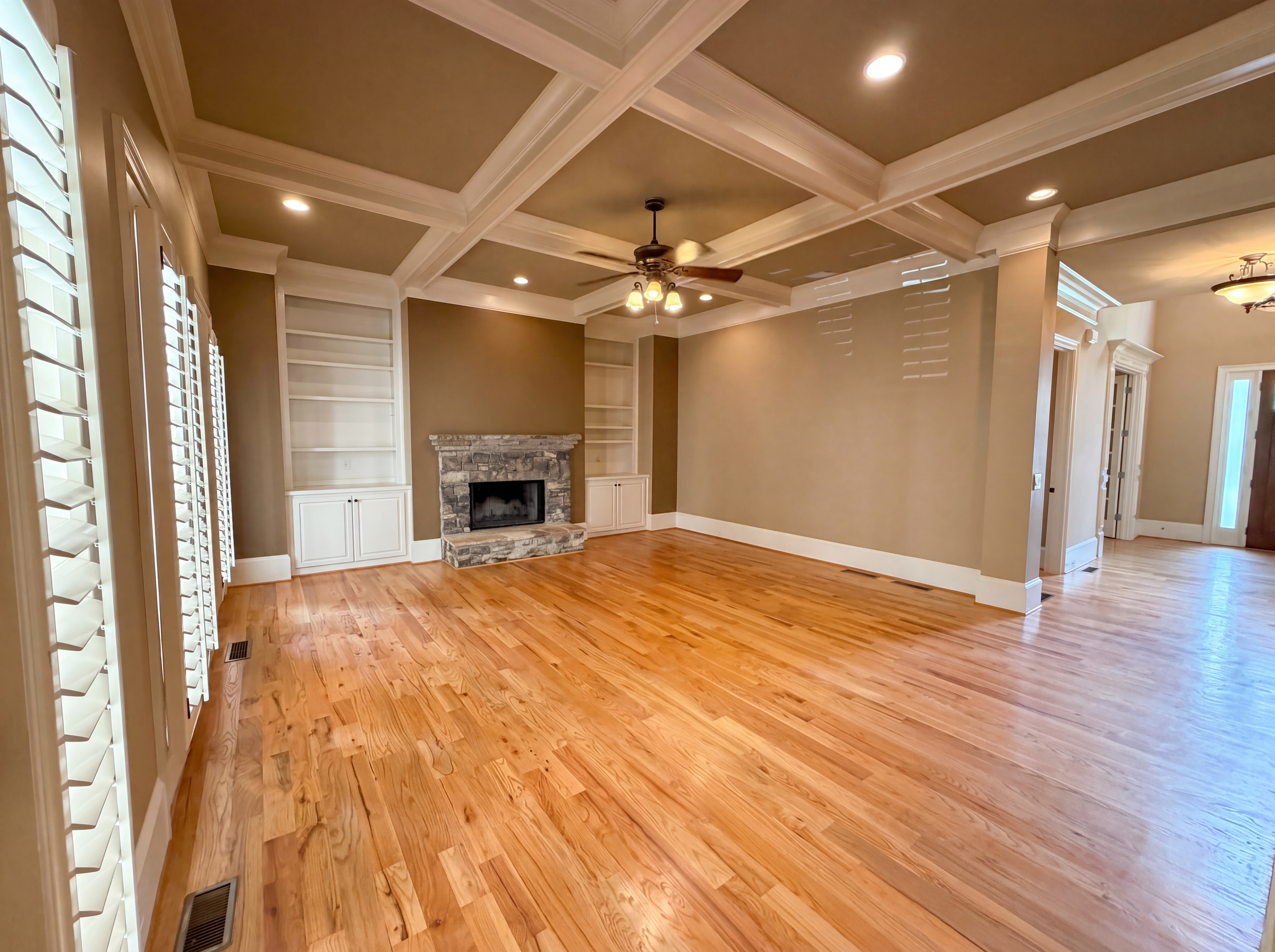 Photo 11 of 71 of 3250 Camellia Ln, Suwanee, GA