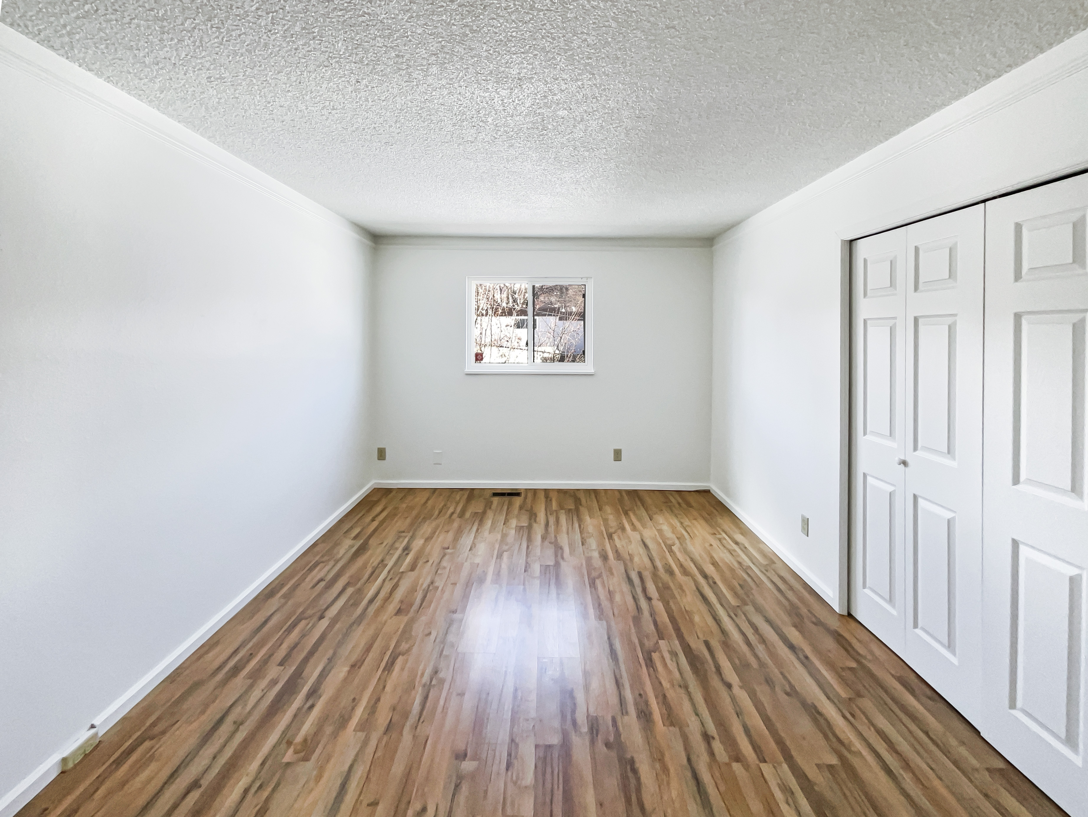 Photo 17 of 20 of 630 S Youngfield Ct, Lakewood, CO