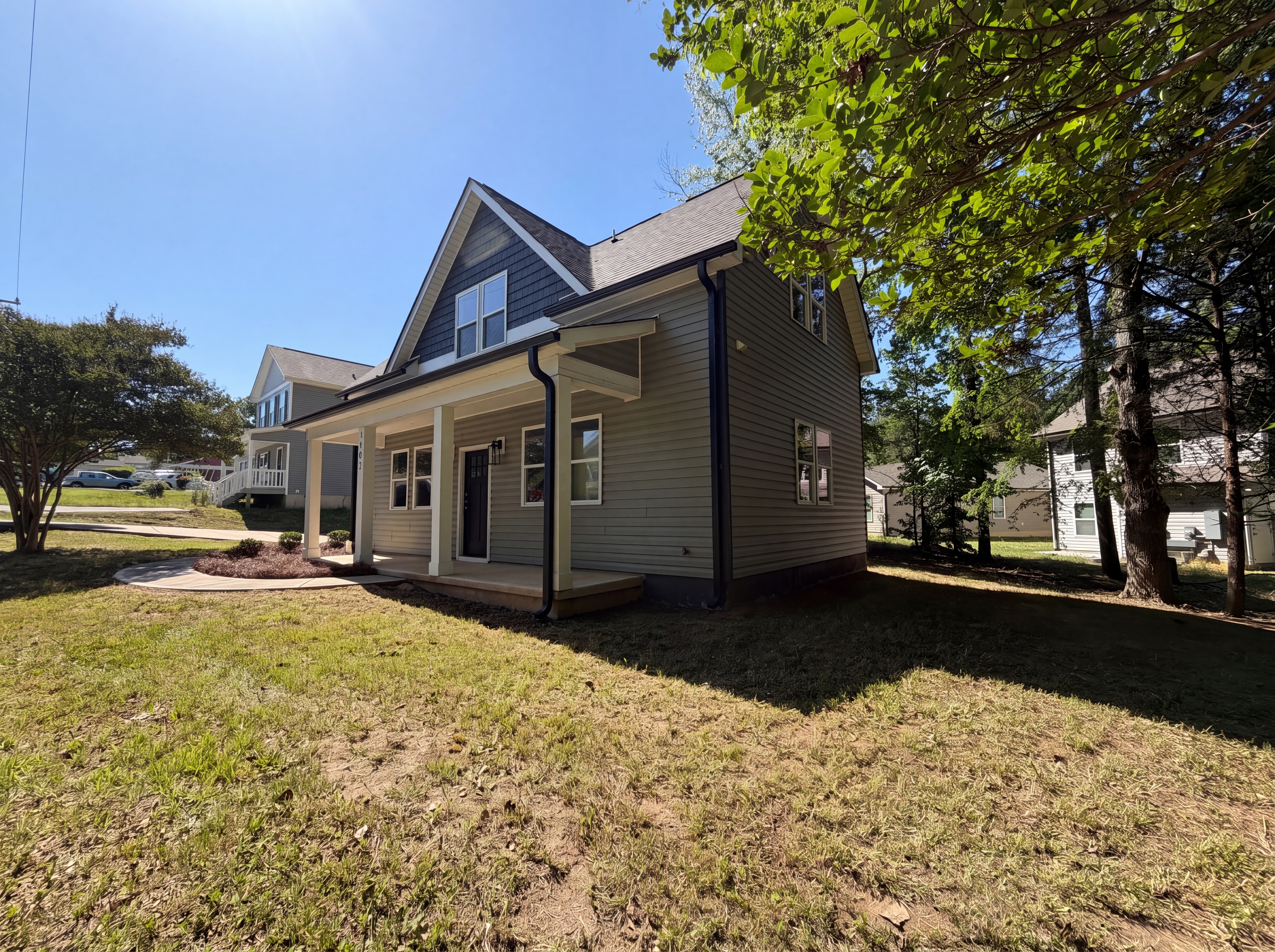 Photo 14 of 16 of 1402 Martin Luther King Ave, Kannapolis, NC