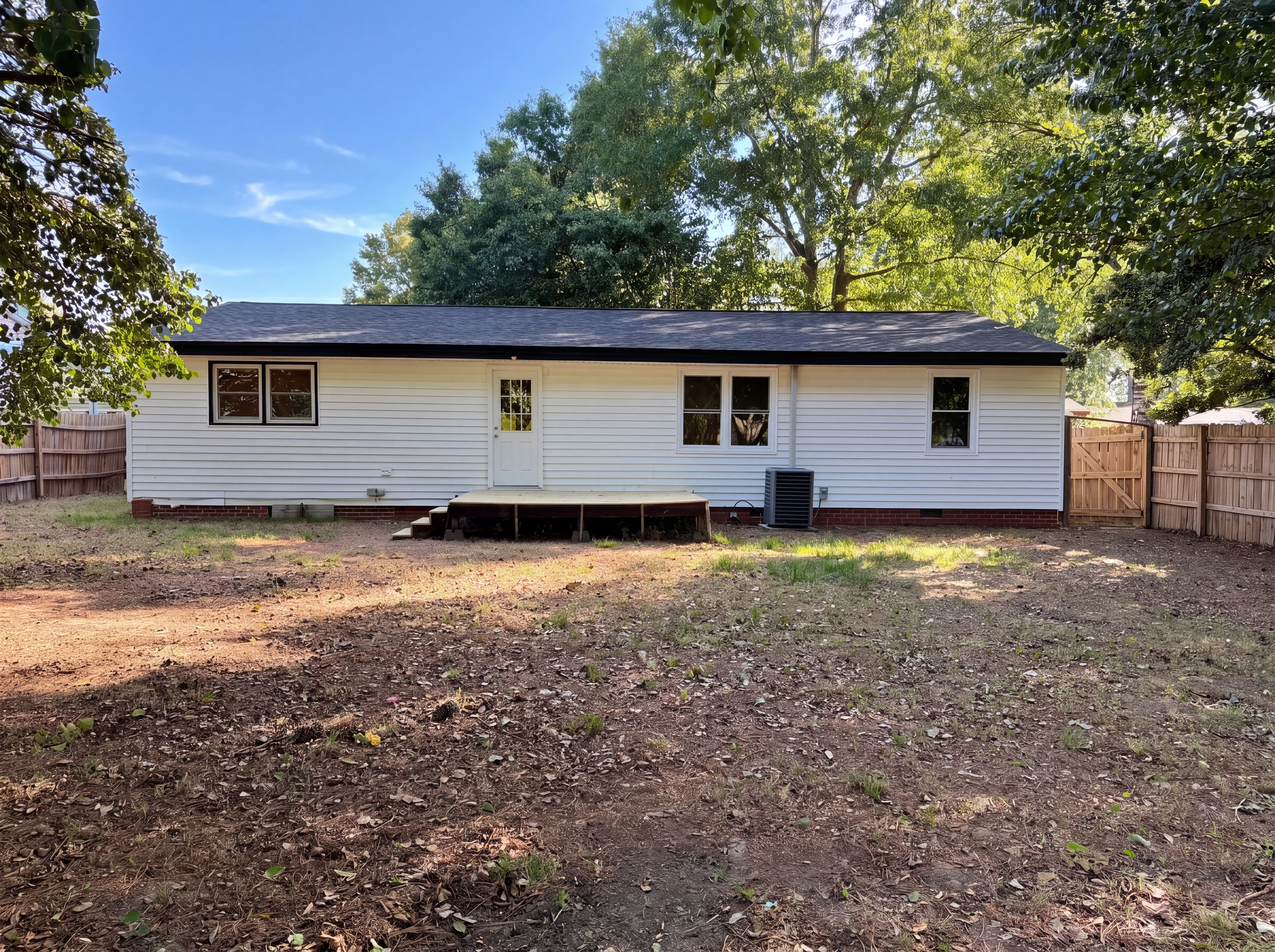 Photo 8 of 19 of 107 Starling Street, Pine Level, NC
