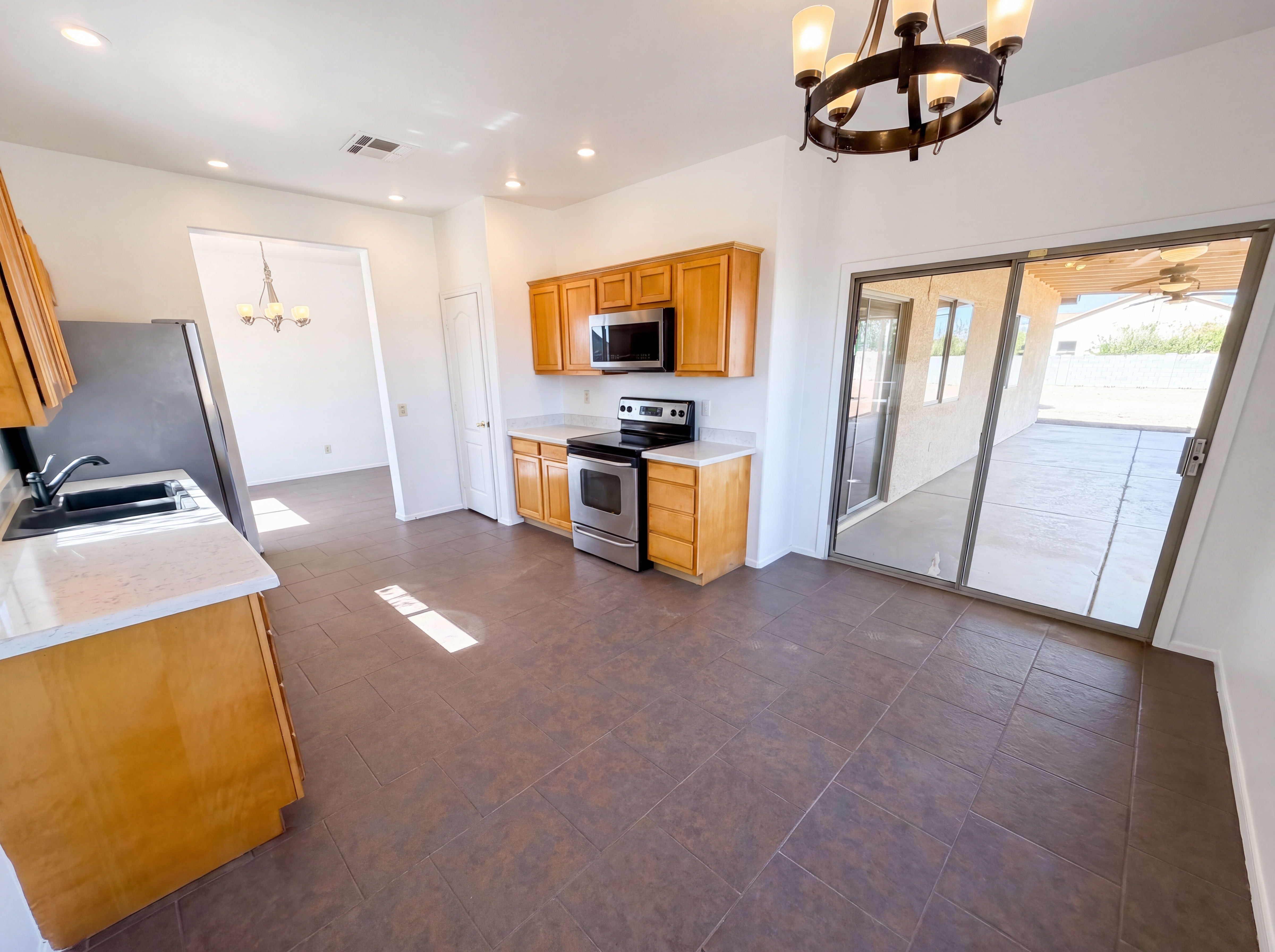 Photo 10 of 32 of 29918 N 225th Ave, Wittmann, AZ