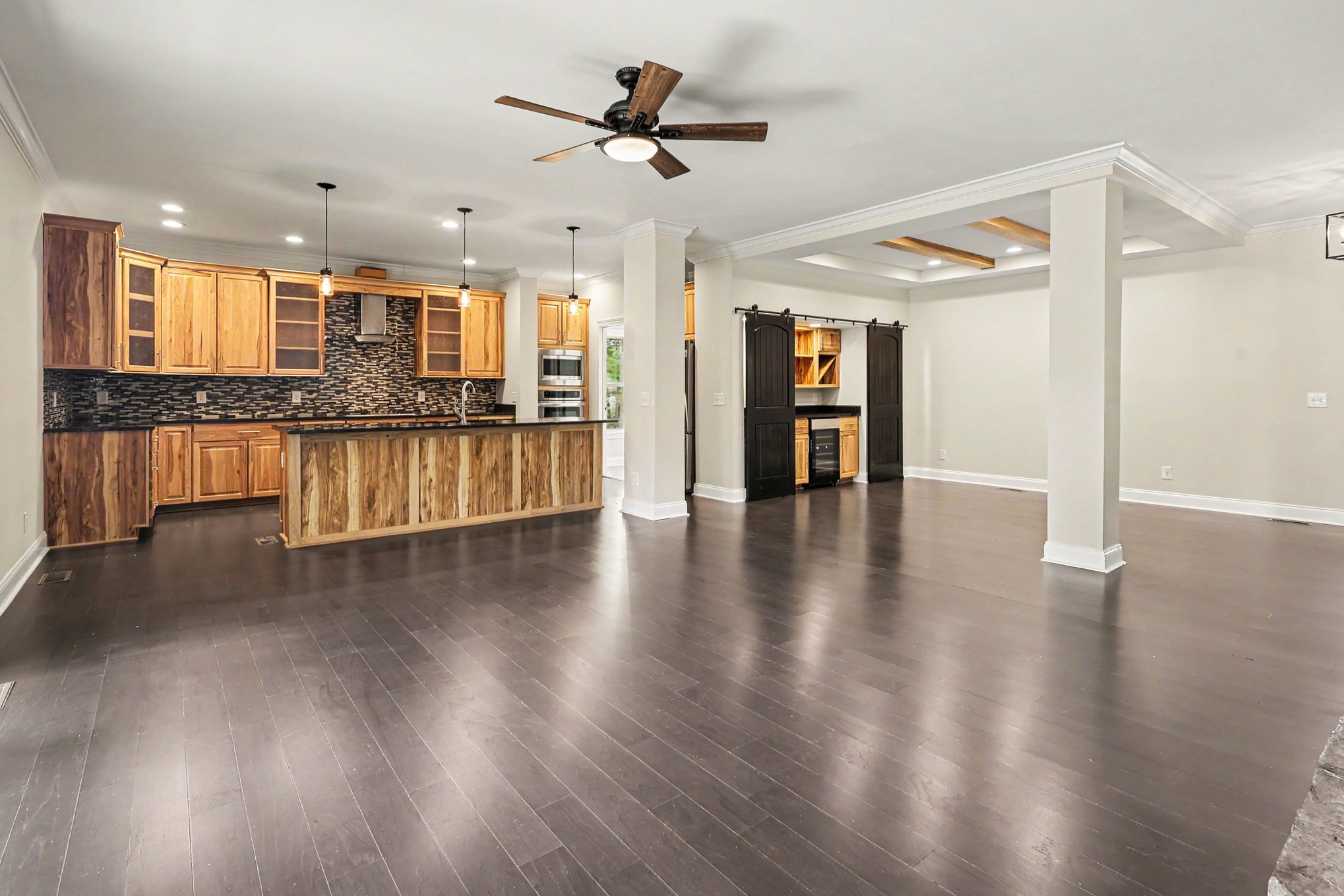 Photo 7 of 21 of 168 Triple Fairways Dr, Hendersonville, NC