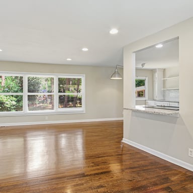 Property photo 3 of 3454 Primrose Pl