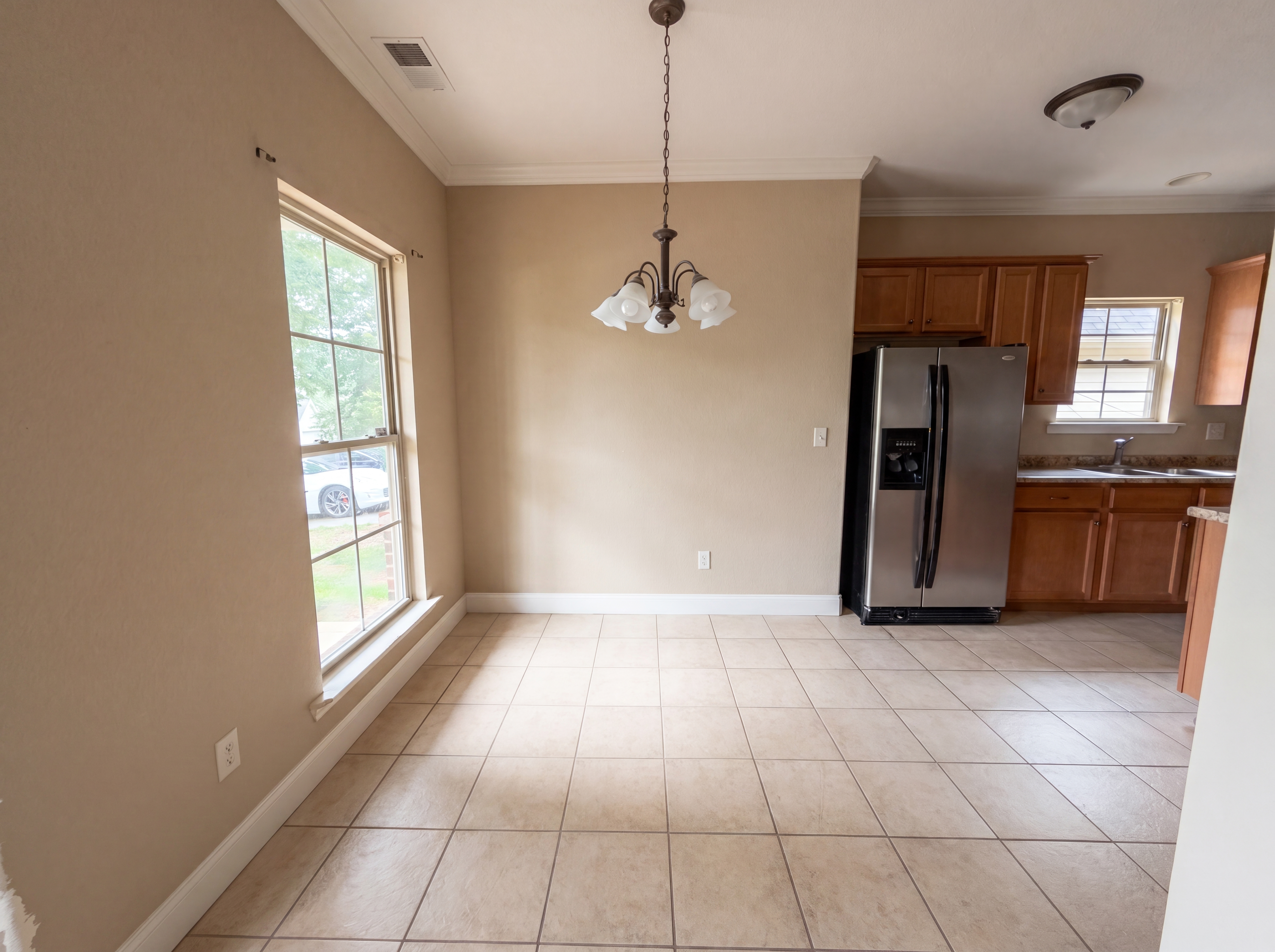 Photo 8 of 17 of 124 Cattail Ln, Calera, AL