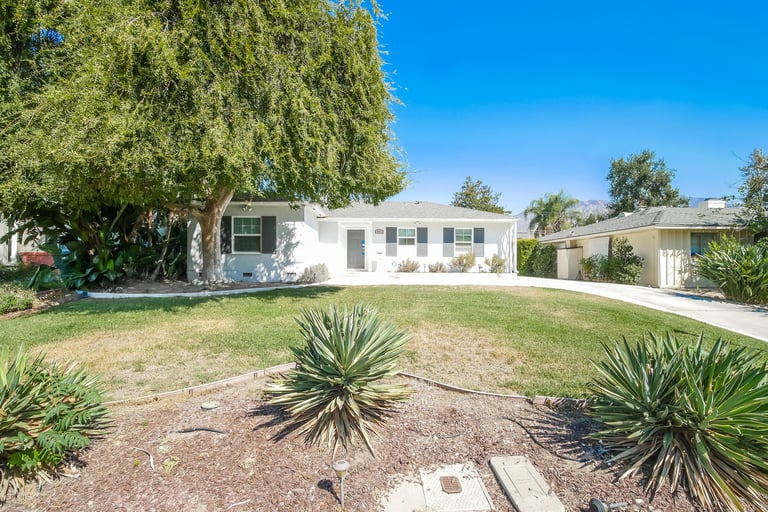Photo 1 of 27 - 43 W Forest Ave, Arcadia, CA 91006