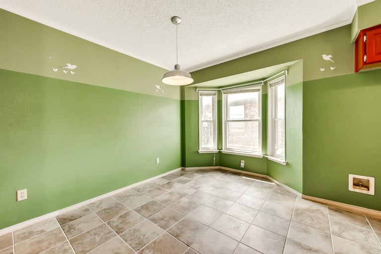 Photo 8 of 24 - 6913 Egan Way, Fort Worth, TX 76137