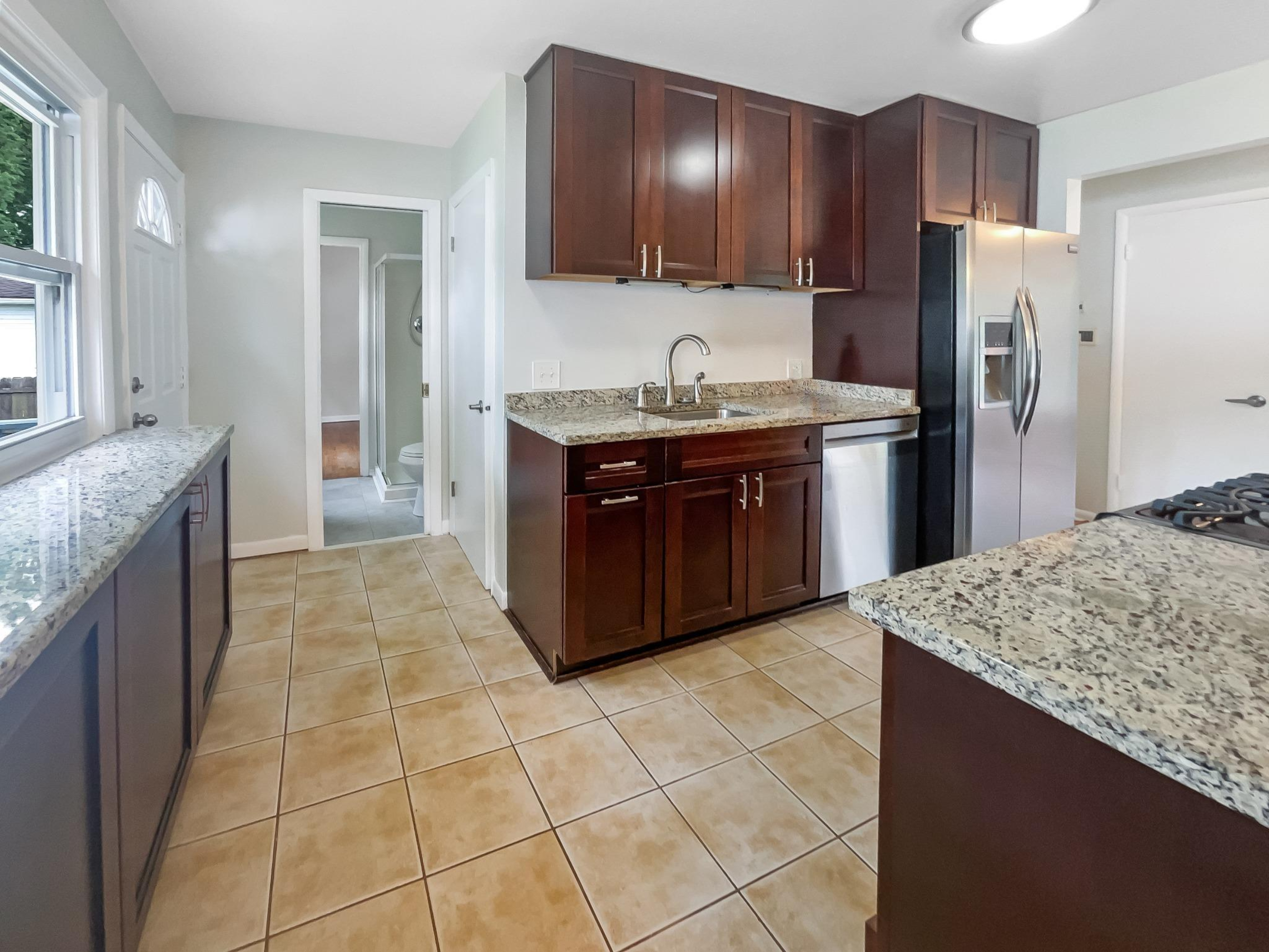 Photo 13 of 24 of 4131 Burton Dr, Stow, OH